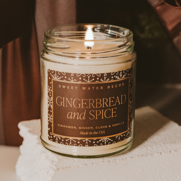 *NEW* Gingerbread and Spice 9 oz Soy Candle, Christmas Decor