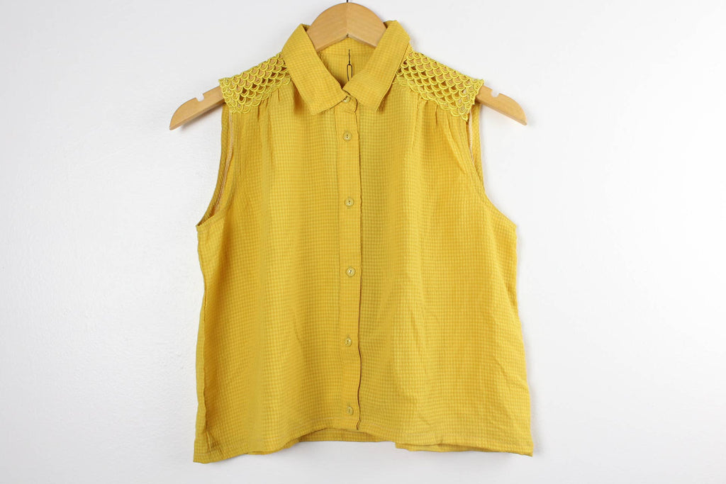 Reworked Sleeveless Button-Up Cropped Blouse - SOLID COLORS
