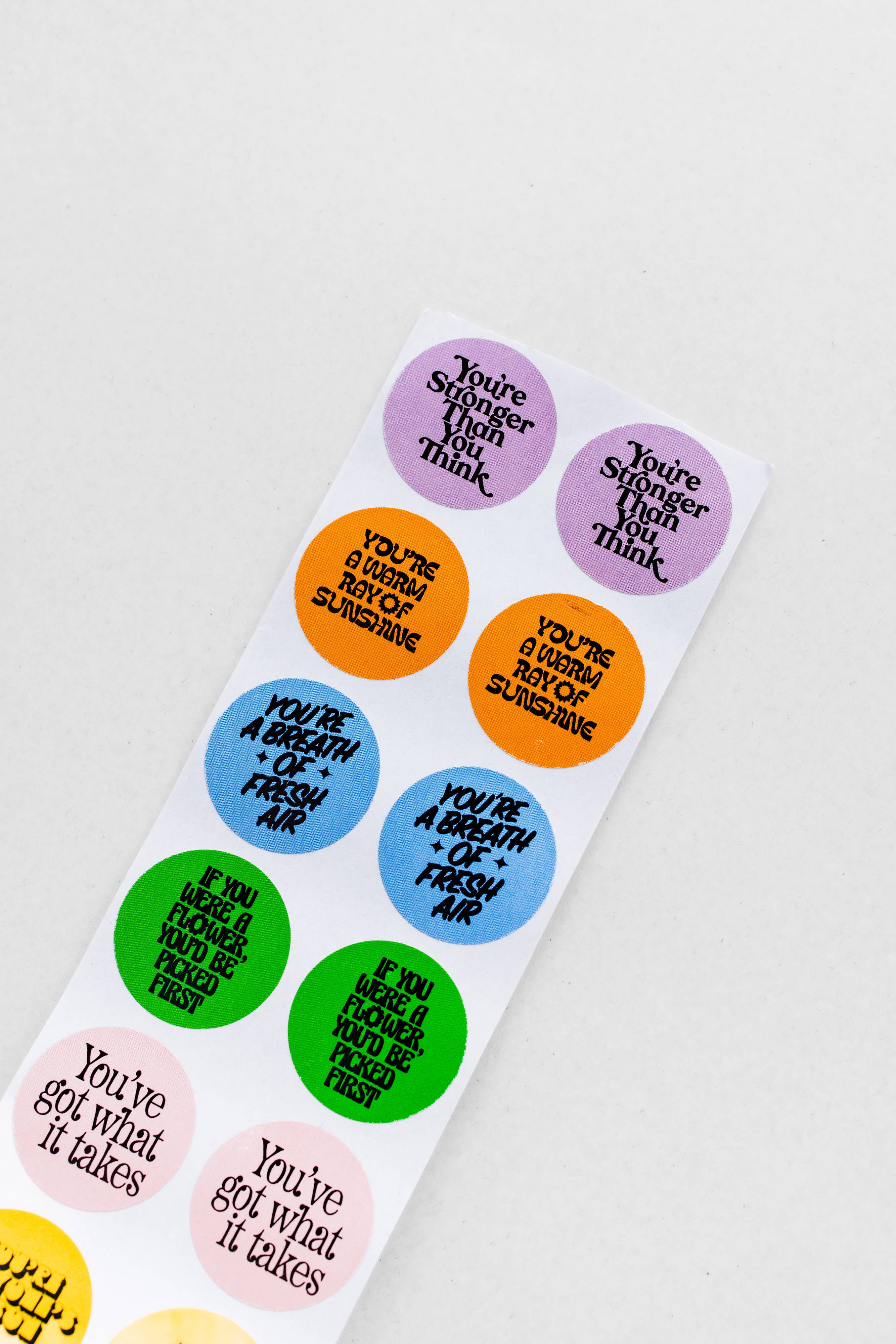Sticker Roll, Compliments