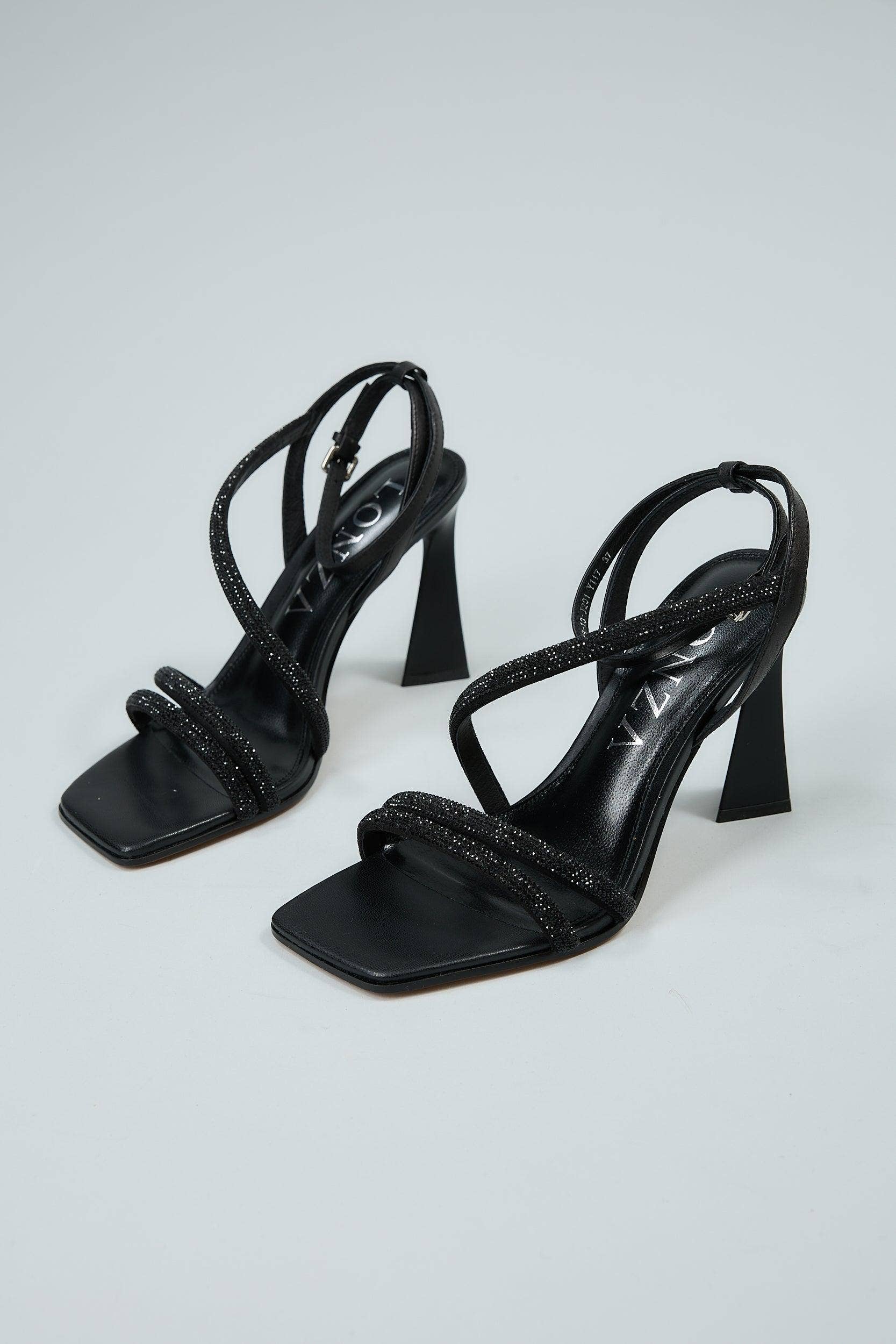 Lucia Black