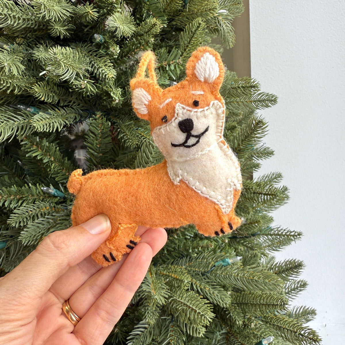 Corgi Wool Christmas Ornament 