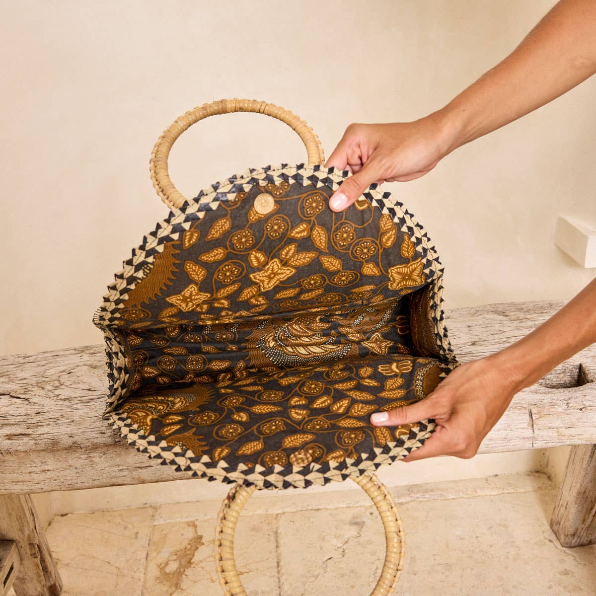 Fold Over Palm Leaf Handing with Round Handle