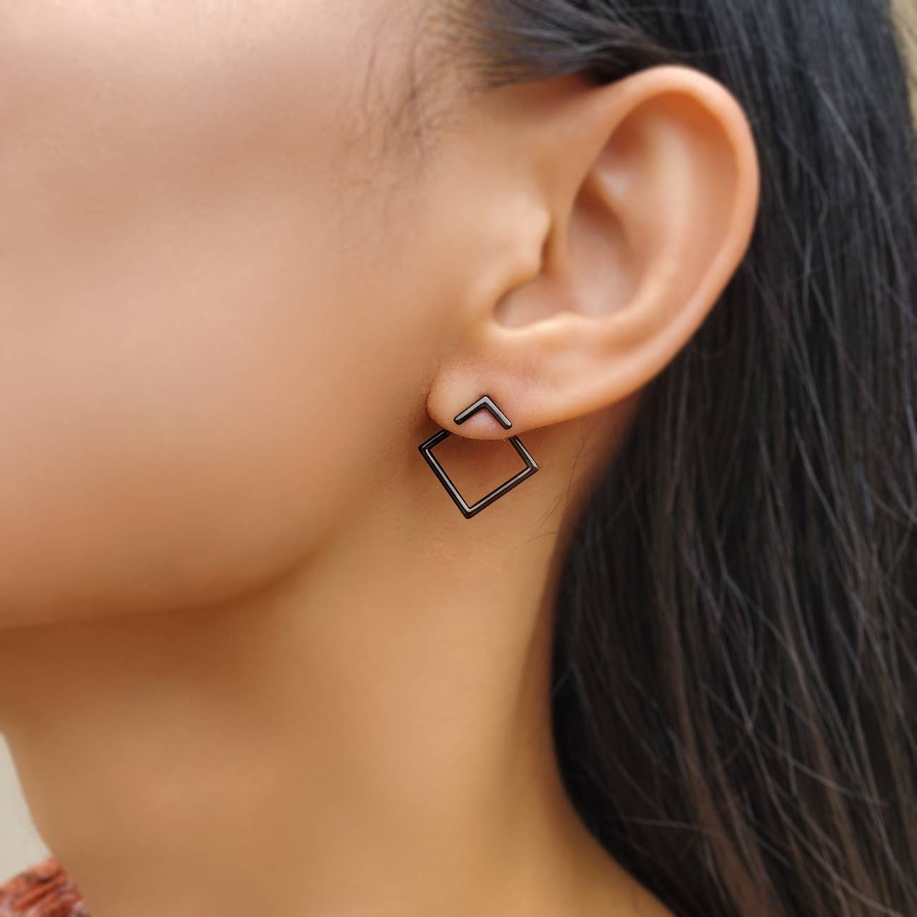 SQUARE EAR JACKET