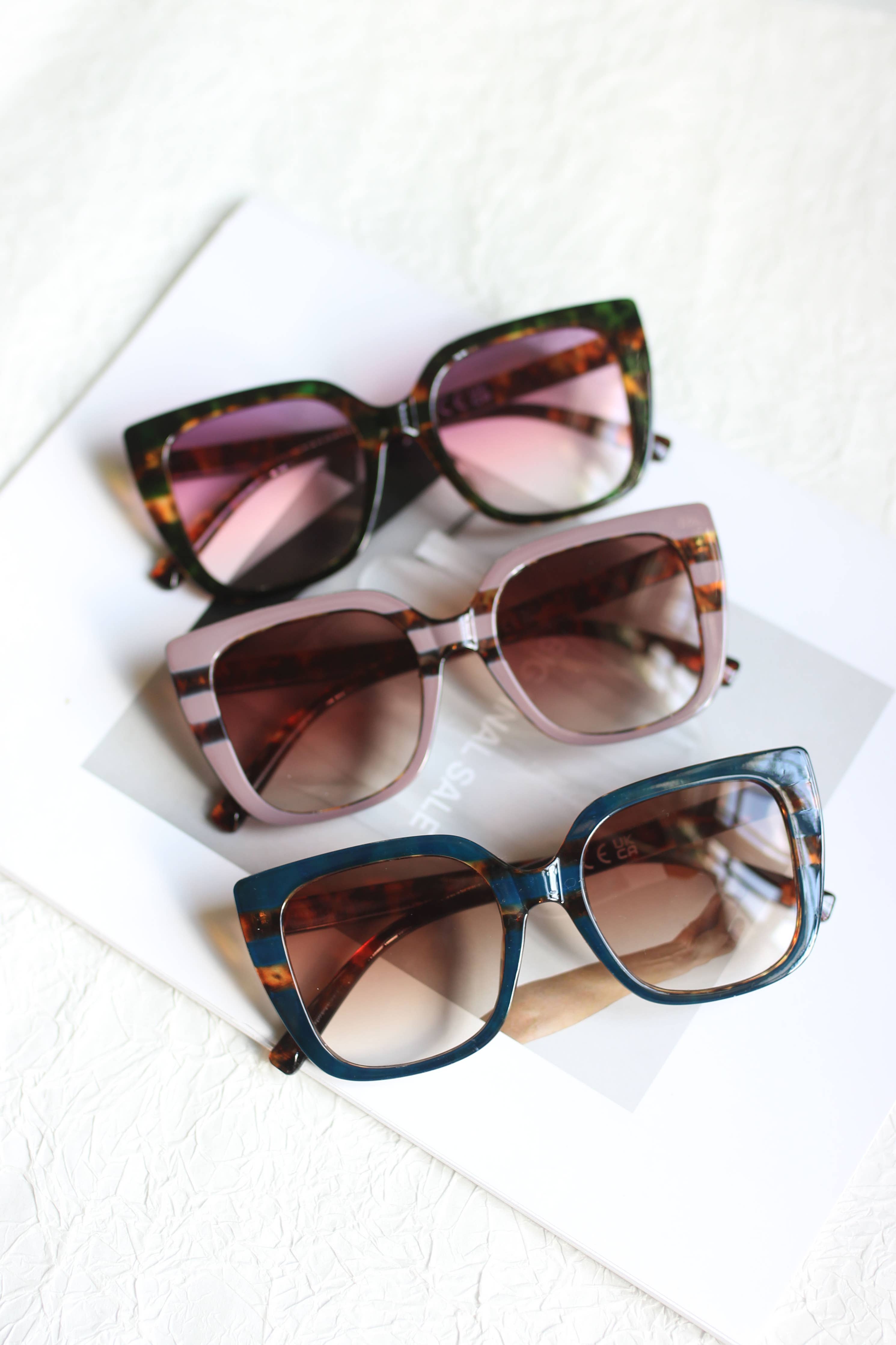 OVERSIZE WINGED DESIGN SUNGLASSES - A2311LKM64976