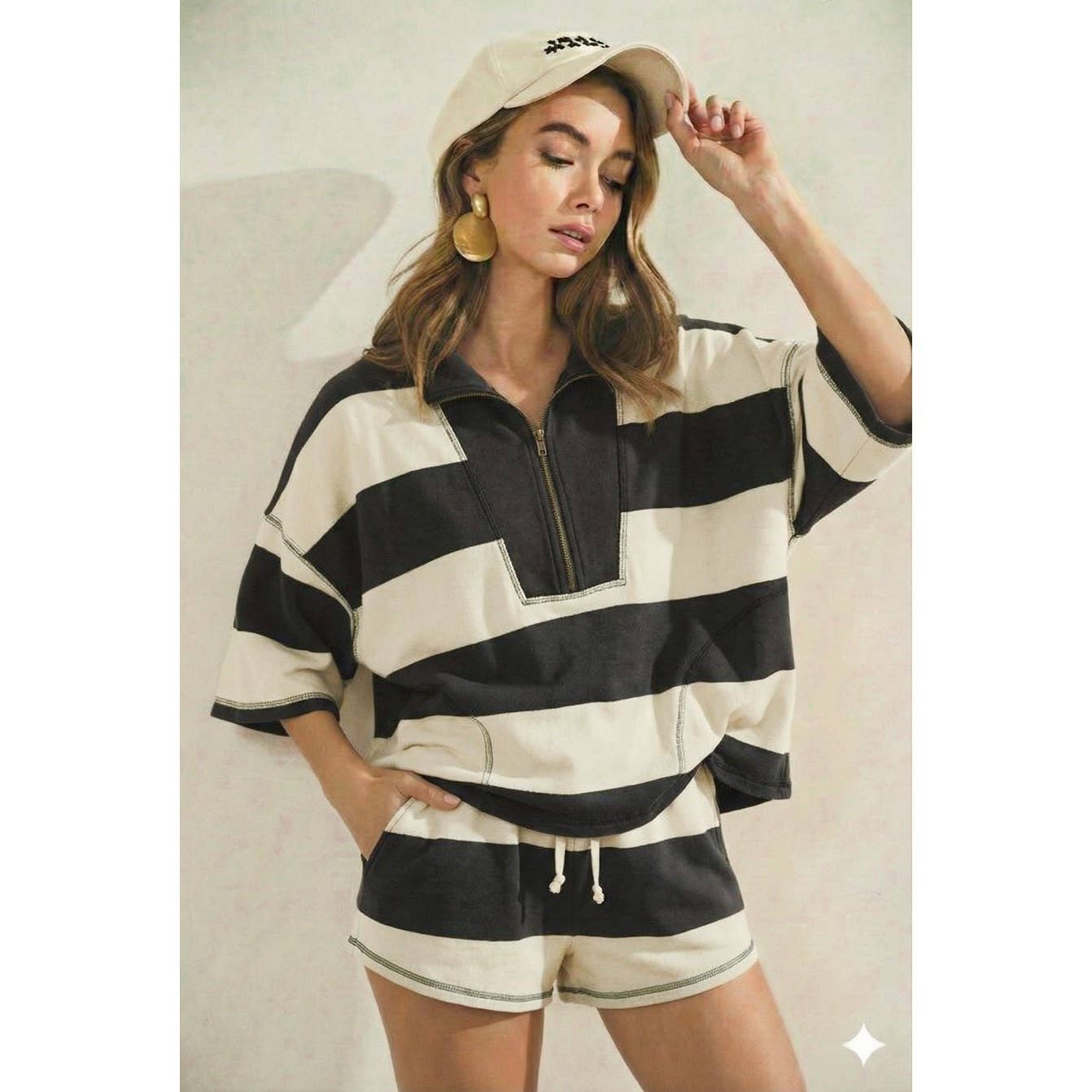 Vintage Striped Top With Front Zip Shorts Set
