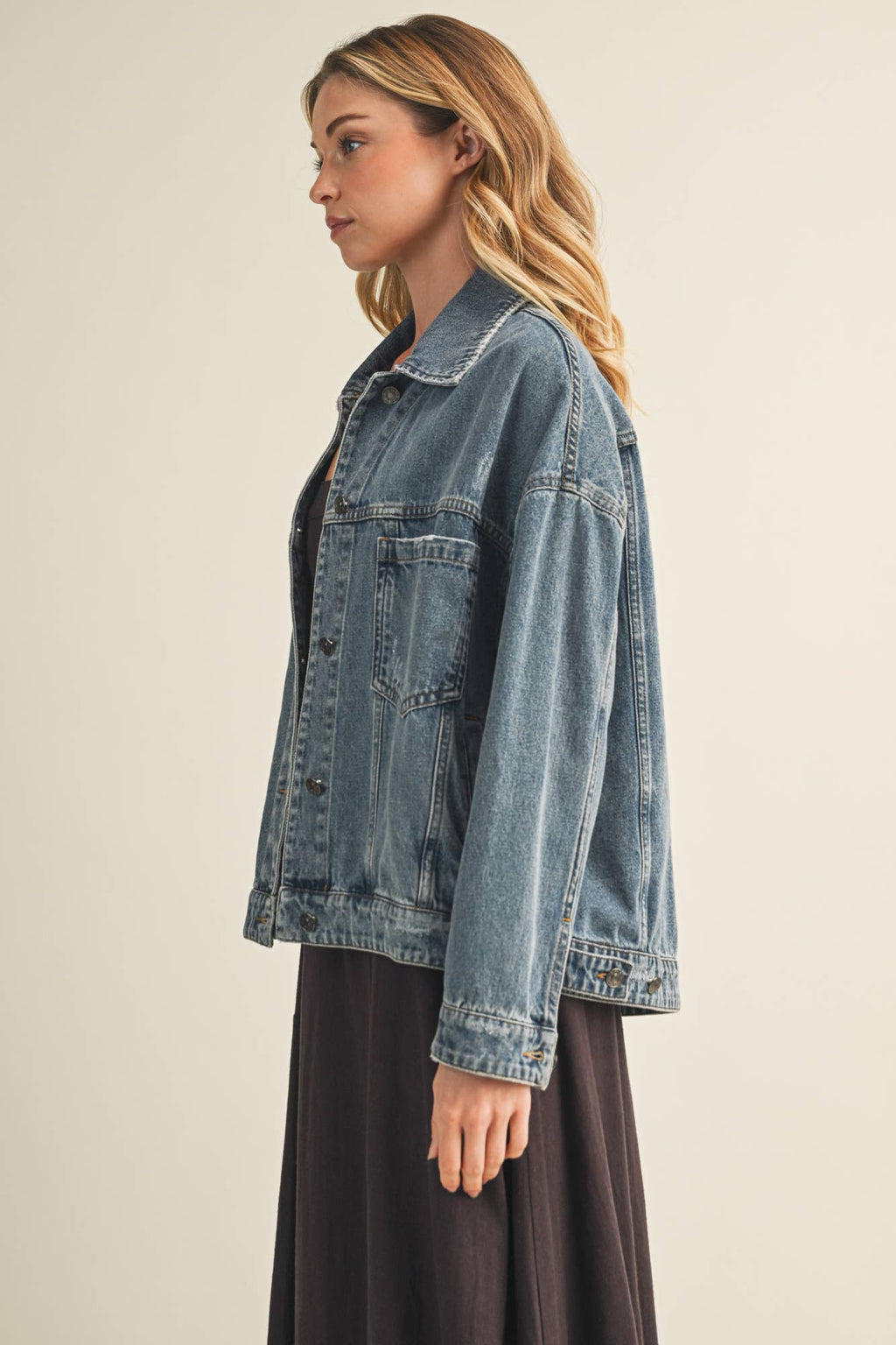 BACK PLEATED DENIM JACKET