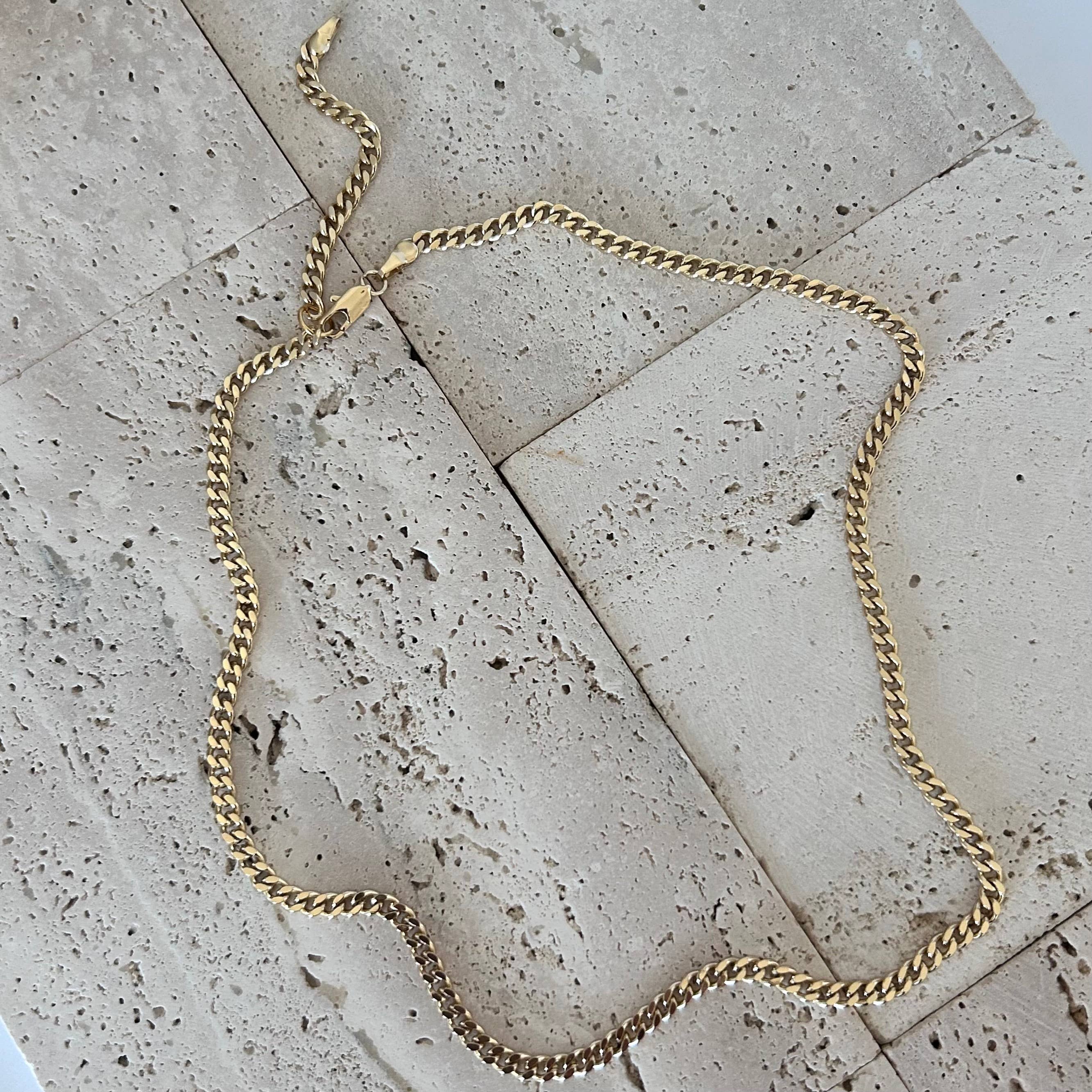 Gold Curb Chain Layering necklace 18k gold-filled