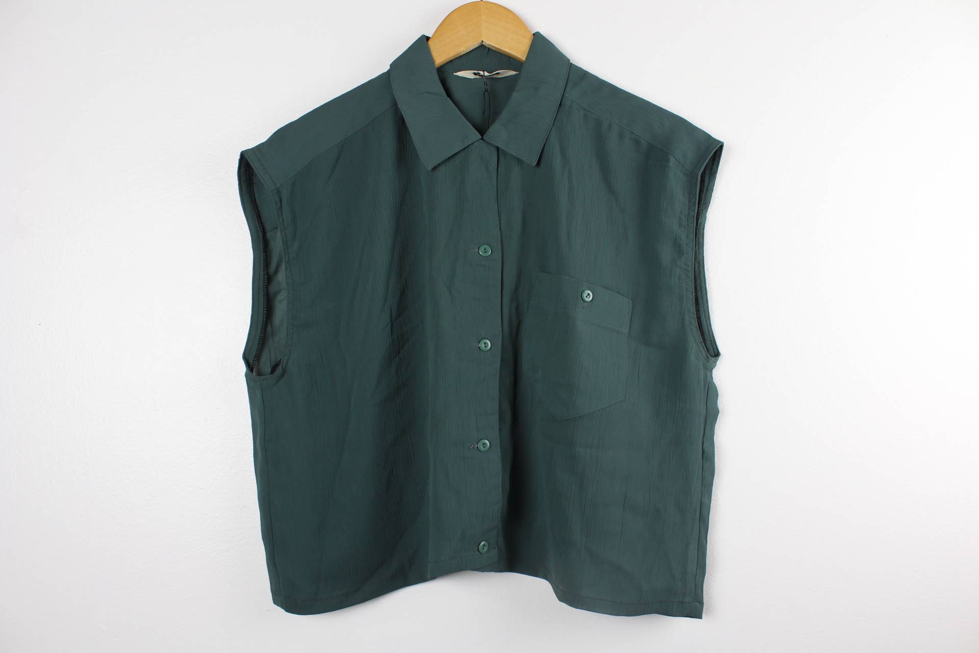 Reworked Sleeveless Button-Up Cropped Blouse - SOLID COLORS