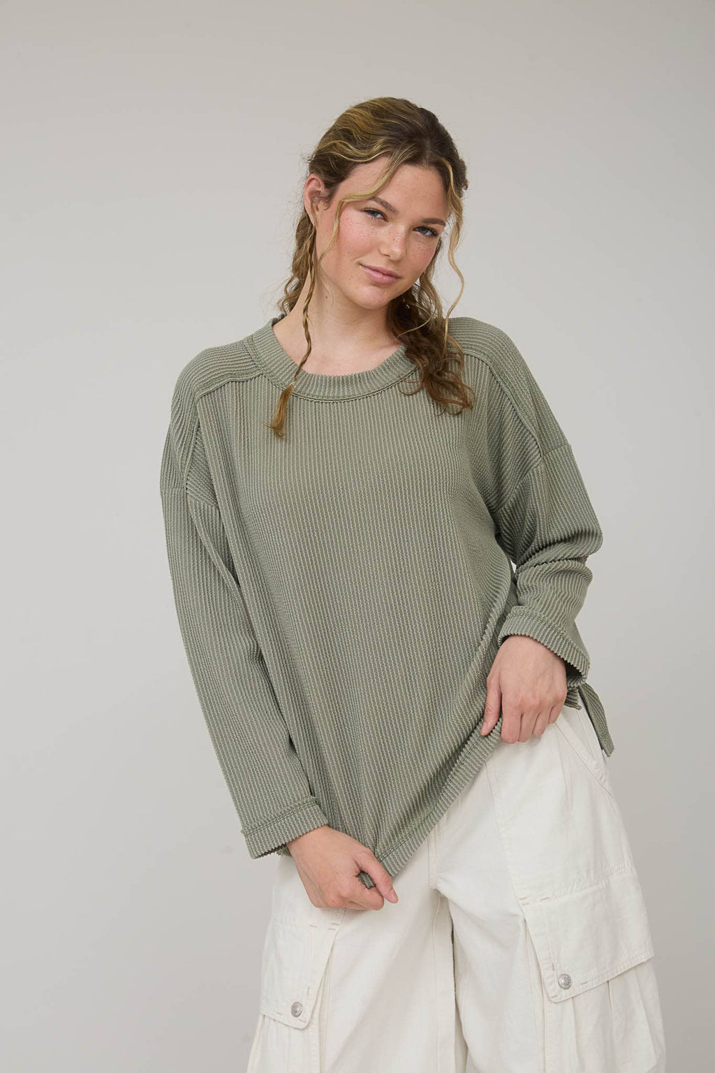 CREW NECK RIBBED LONG SLEEVE KNIT TOP (PRE-ORDER)