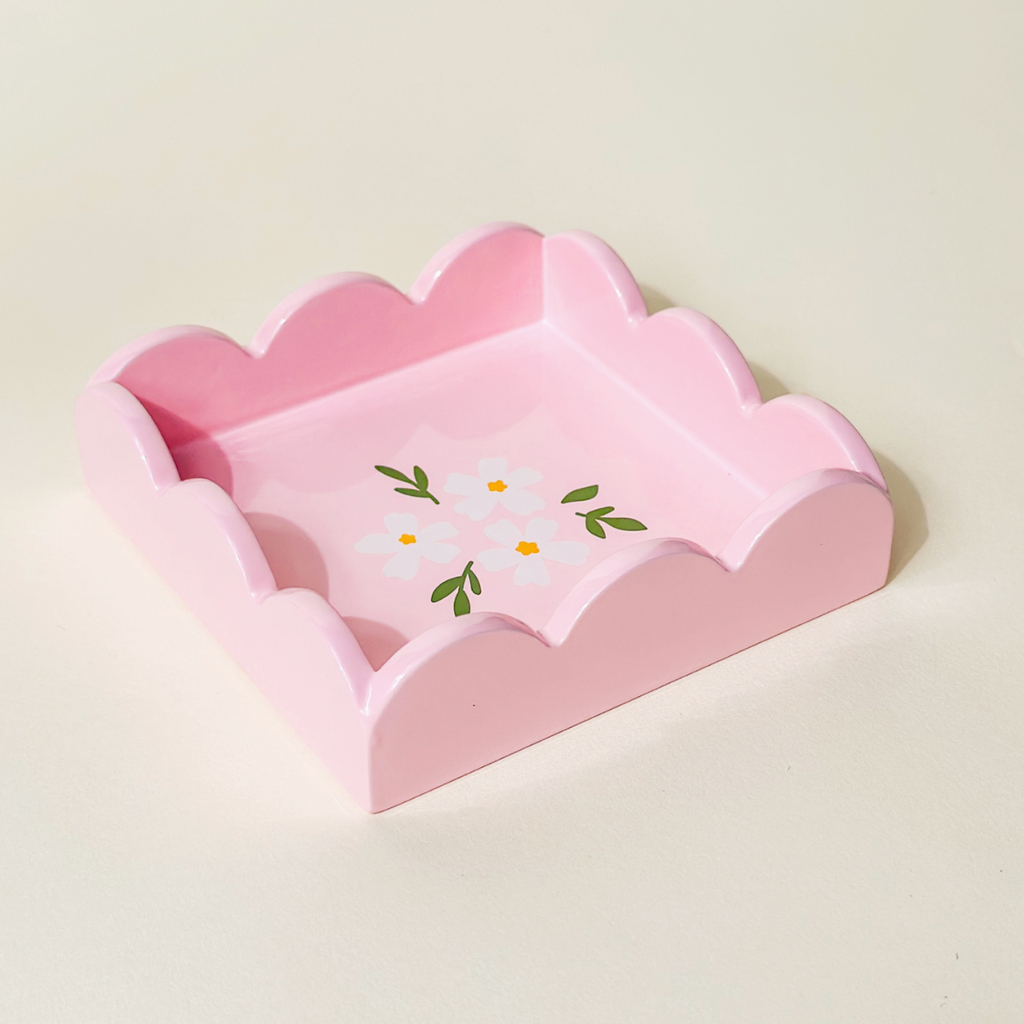 Scallop Trinket Tray- CLEARANCE