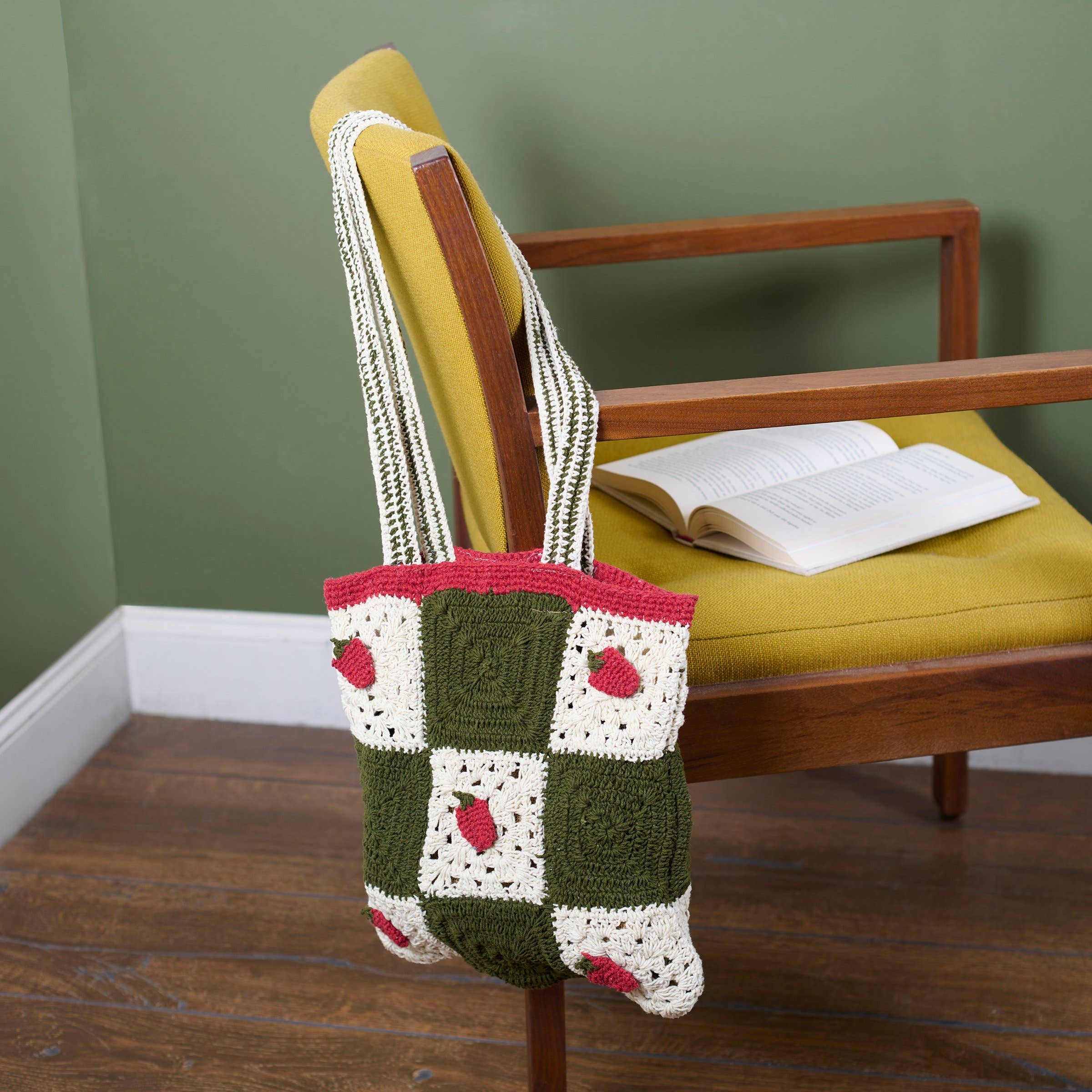 Crochet Strawberries Tote