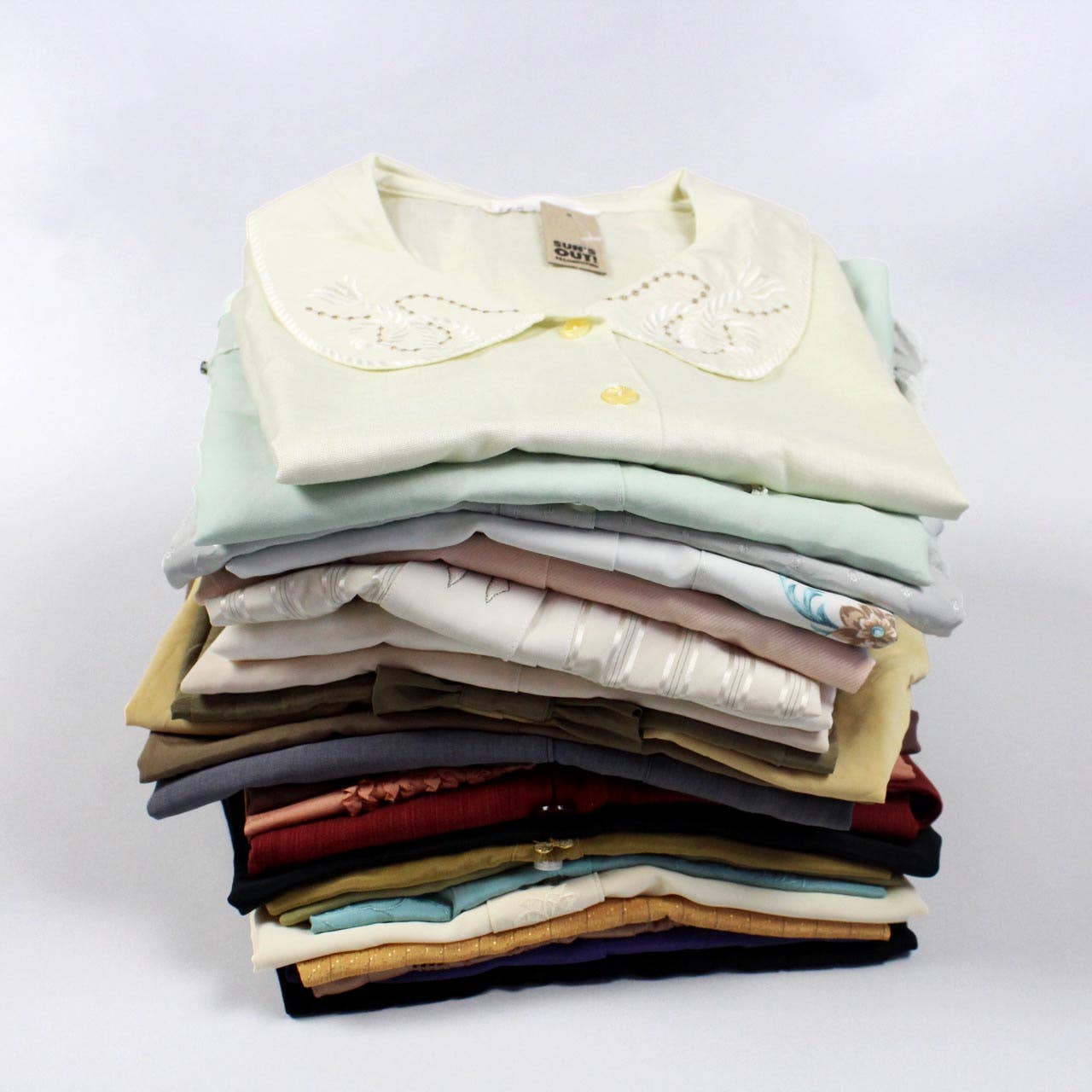Reworked Sleeveless Button-Up Cropped Blouse - SOLID COLORS