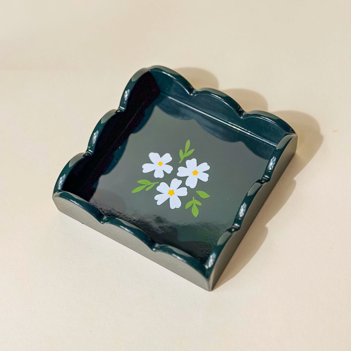 Scallop Trinket Tray- CLEARANCE