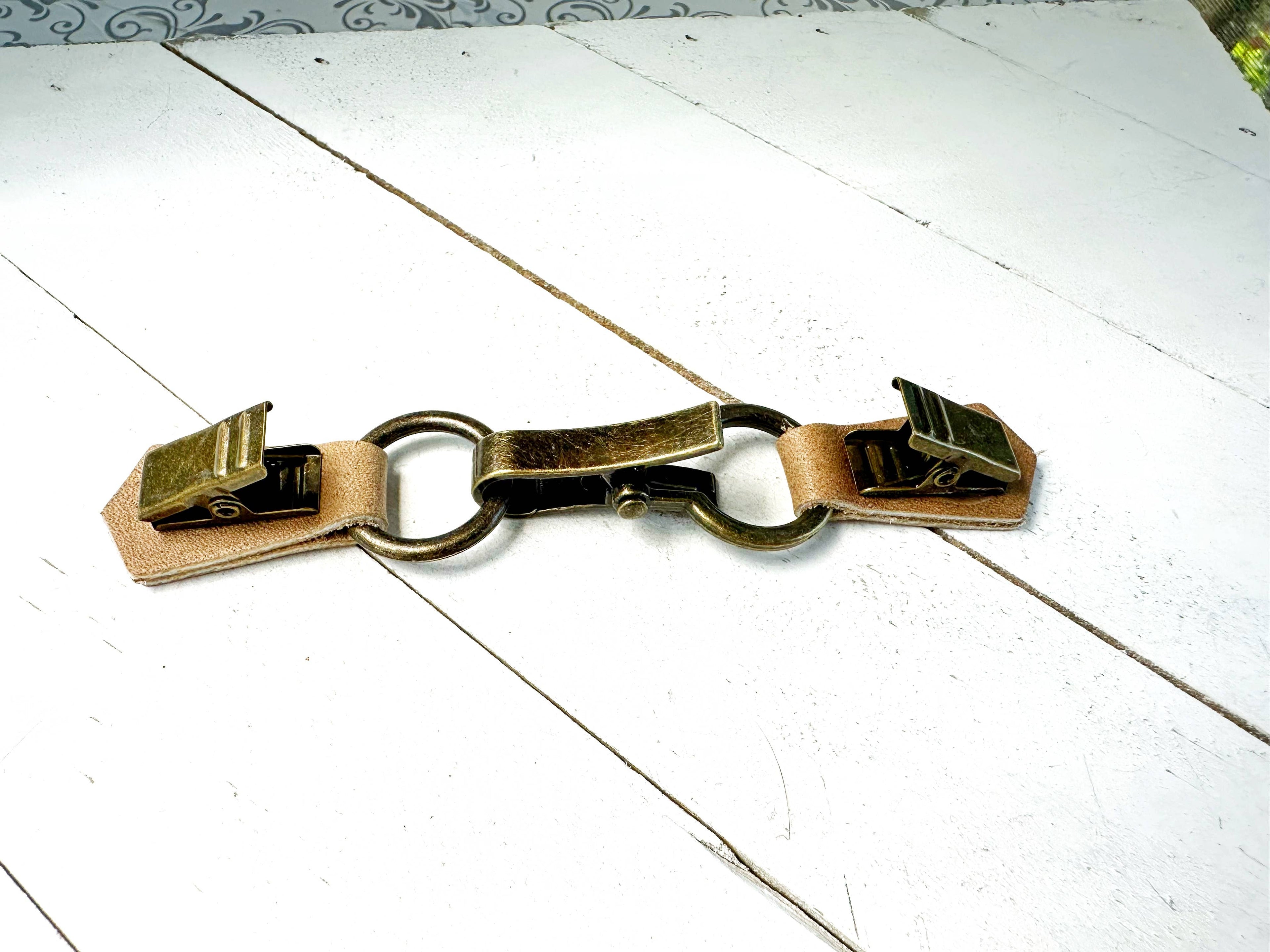 Bronze Buckle & Stone Brown Leather Cinch Clip for Clothes
