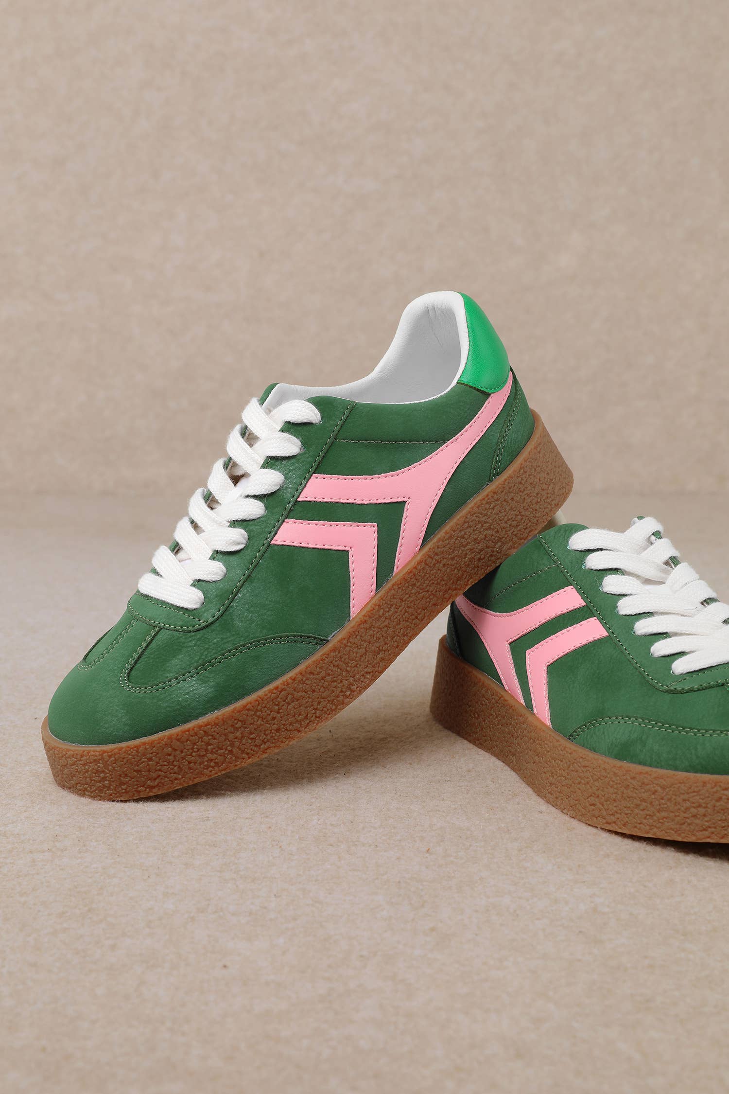 MX-NOVA Greene & Pink Sneakers