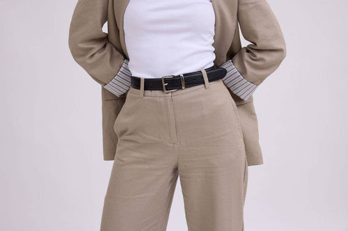 Classic Unisex Leather Belt