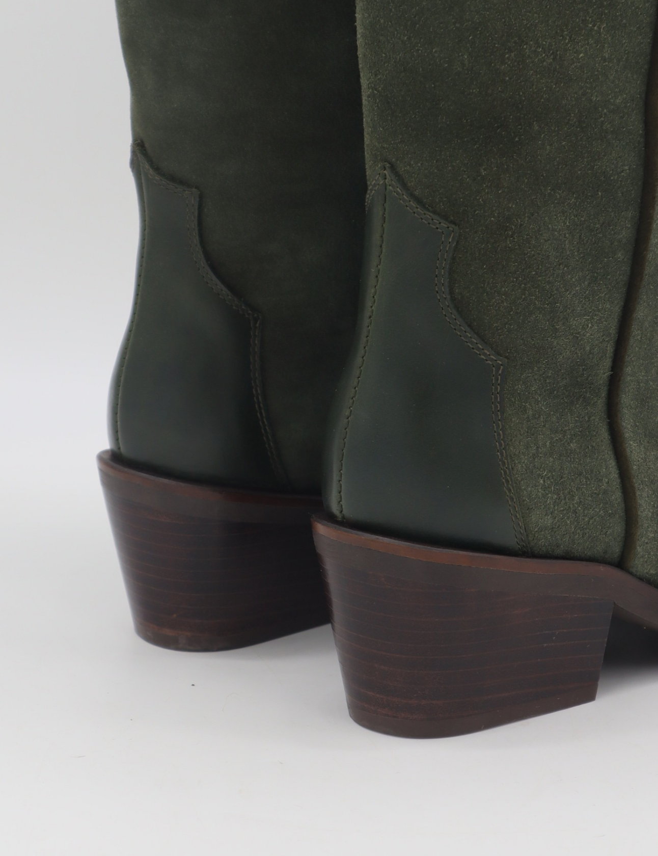 Agiatezza Western Boot