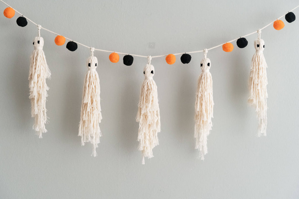Halloween Ghost Garland Long