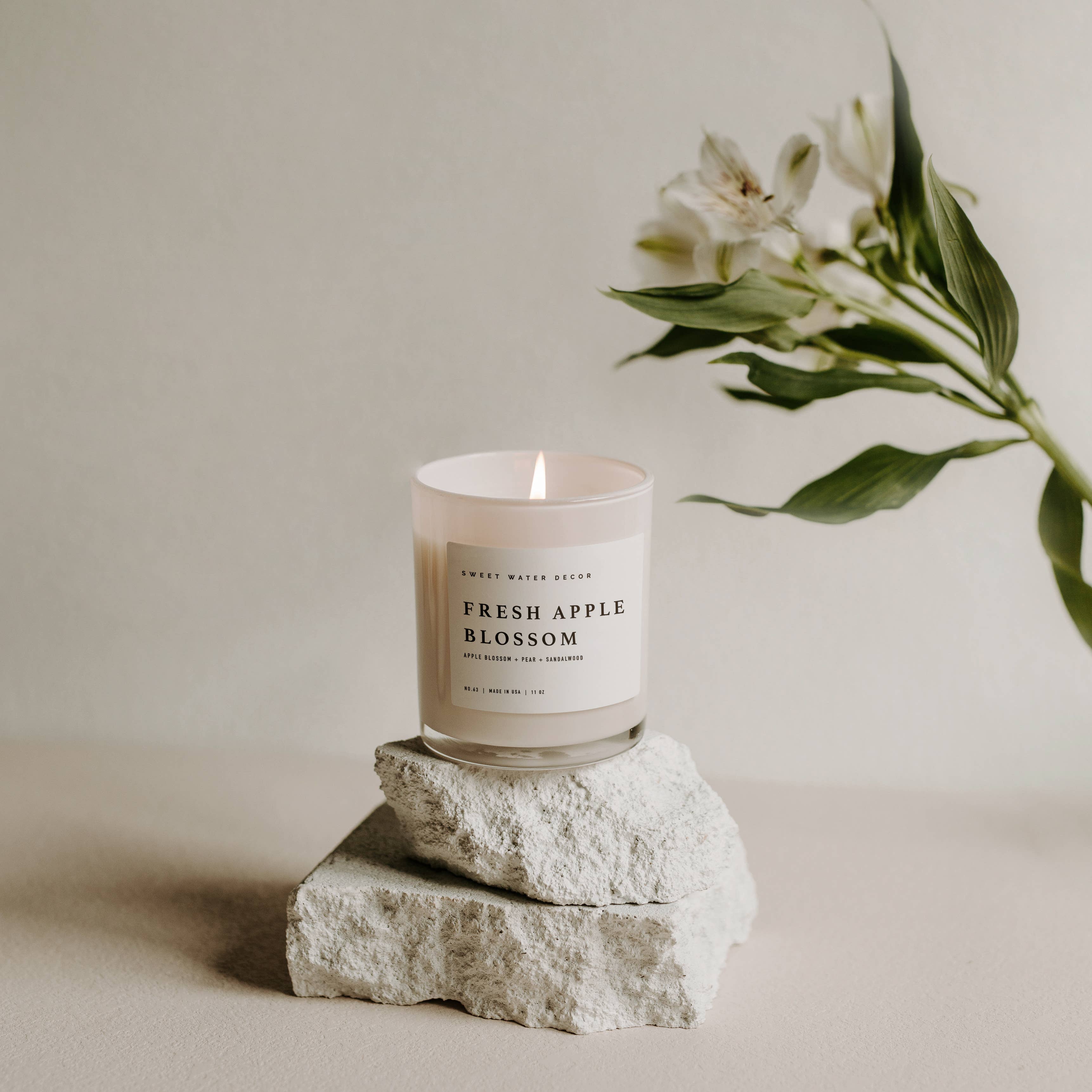 Fresh Apple Blossom 11 oz Soy Candle - Fall Decor & Gifts