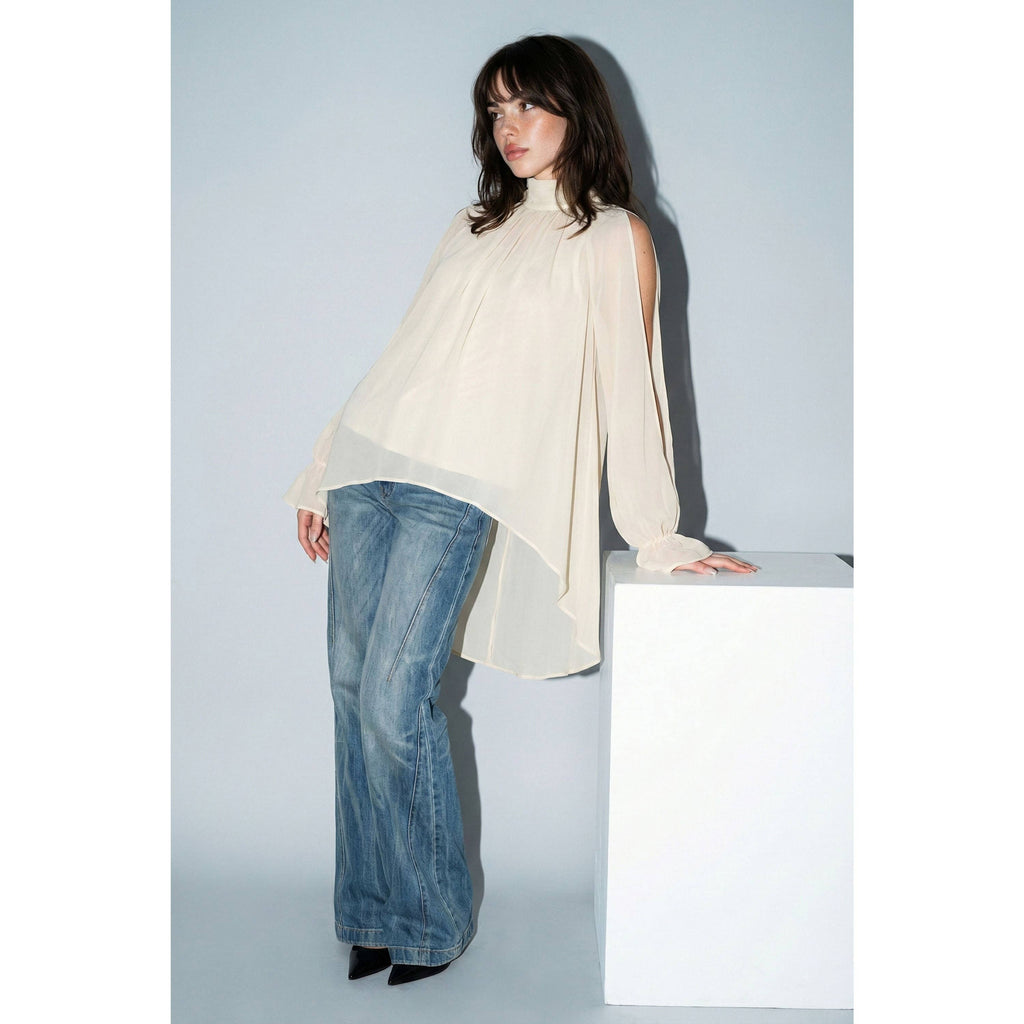 Chiffon Cold-Shoulder High-Low Top: LIGHT BLUSH / S