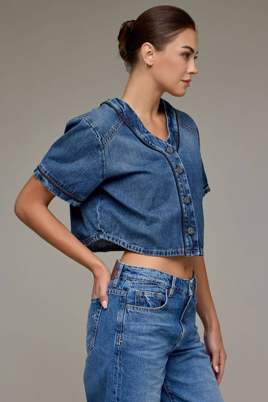 CROPPED BASEBALL SHIRT