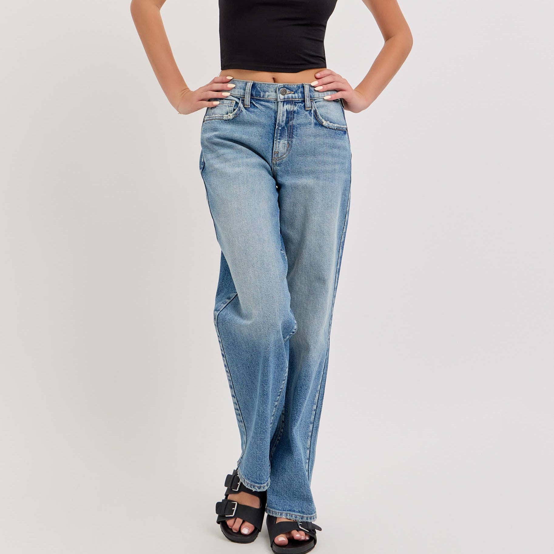 Mid Rise Baggy Dad Jean