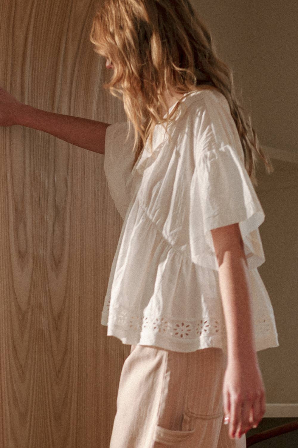 EYELET RUFFLED BLOUSE