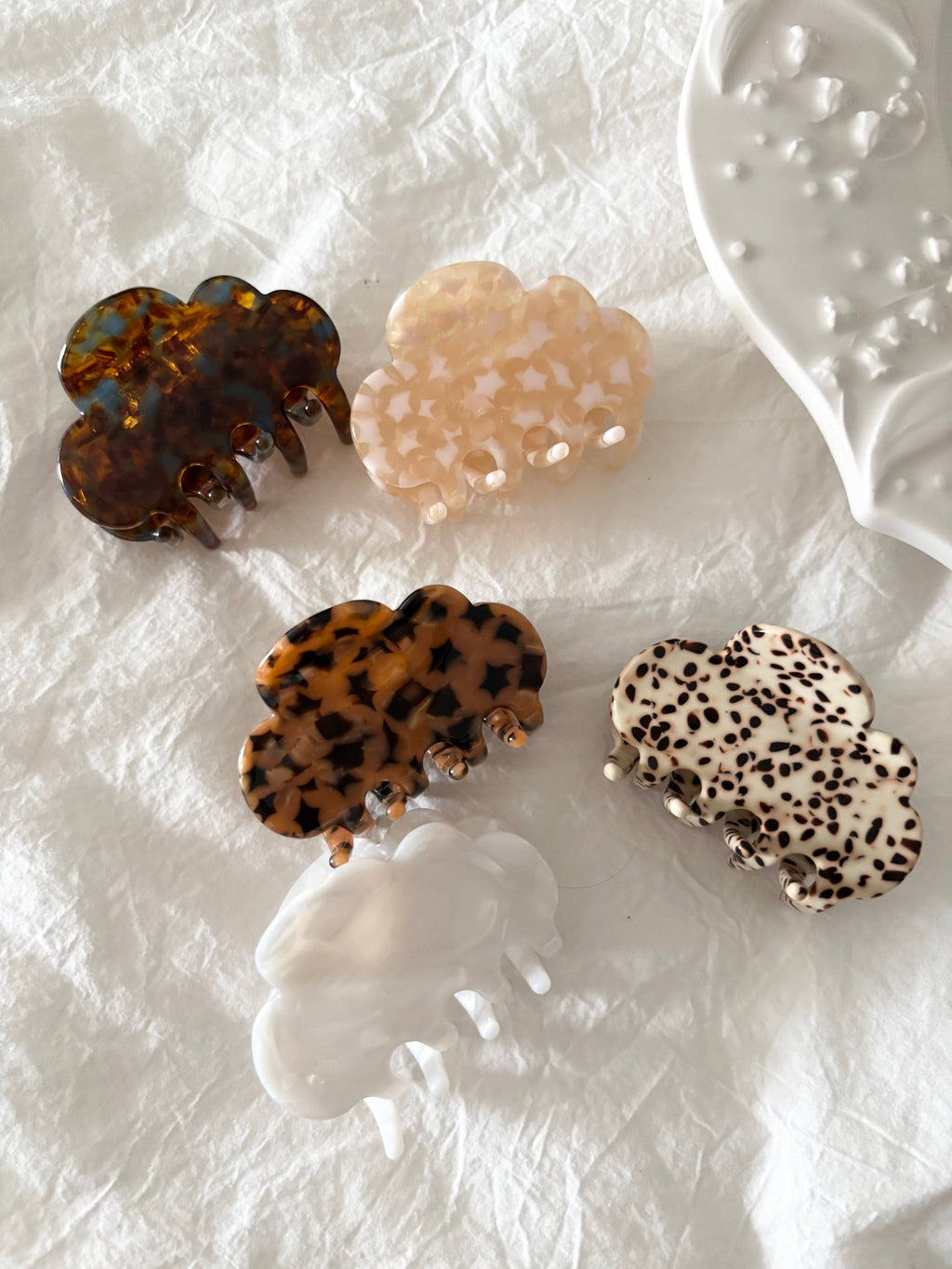Cloud Chic Hair Clips (COTRO)