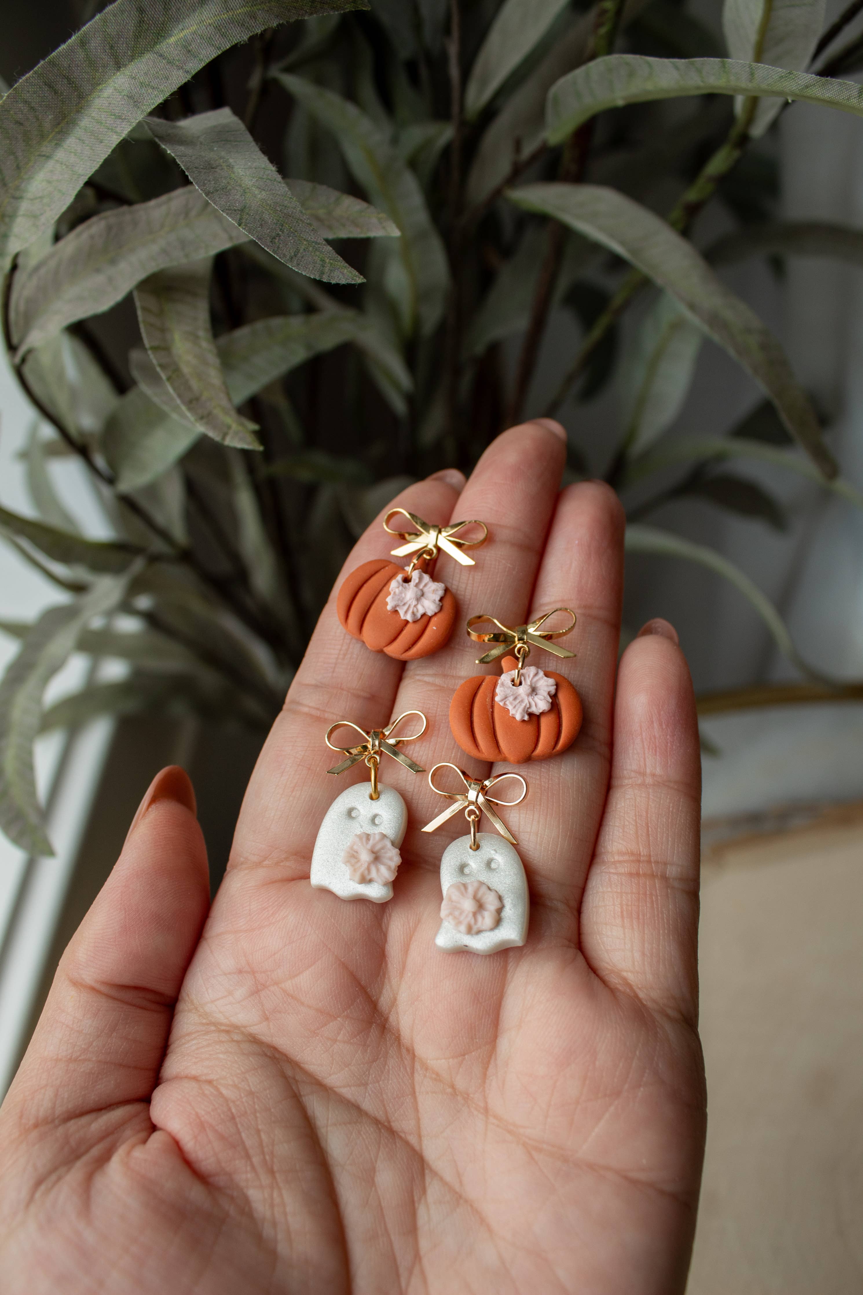 Fall Bow Pumpkin Dangles