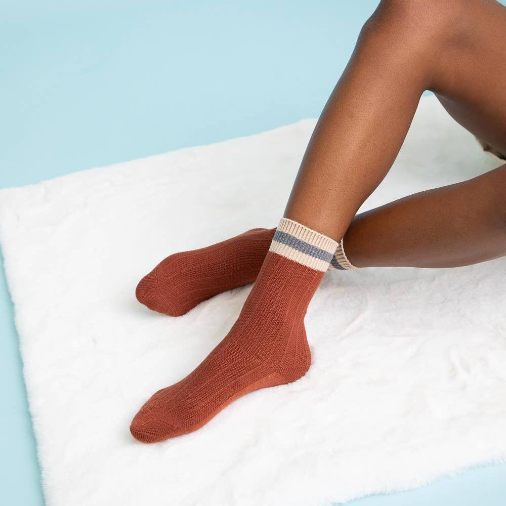 Cozy Retro Color Block Wool Crew Socks - Vintage Style
