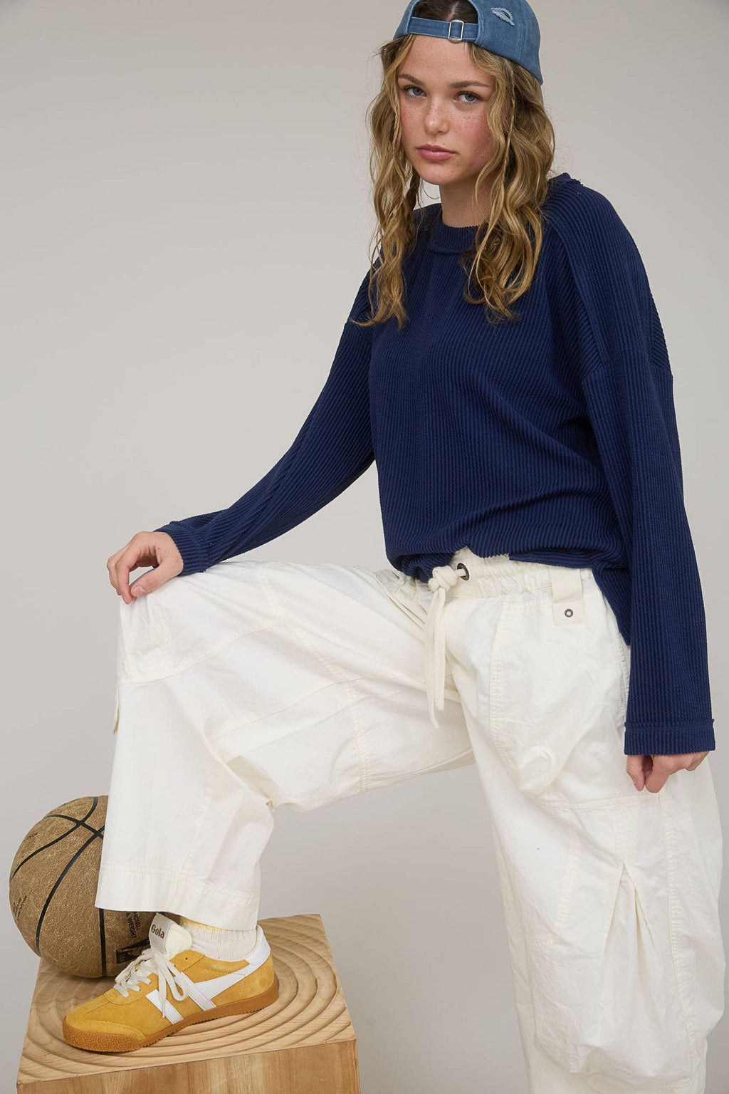CREW NECK RIBBED LONG SLEEVE KNIT TOP (PRE-ORDER)