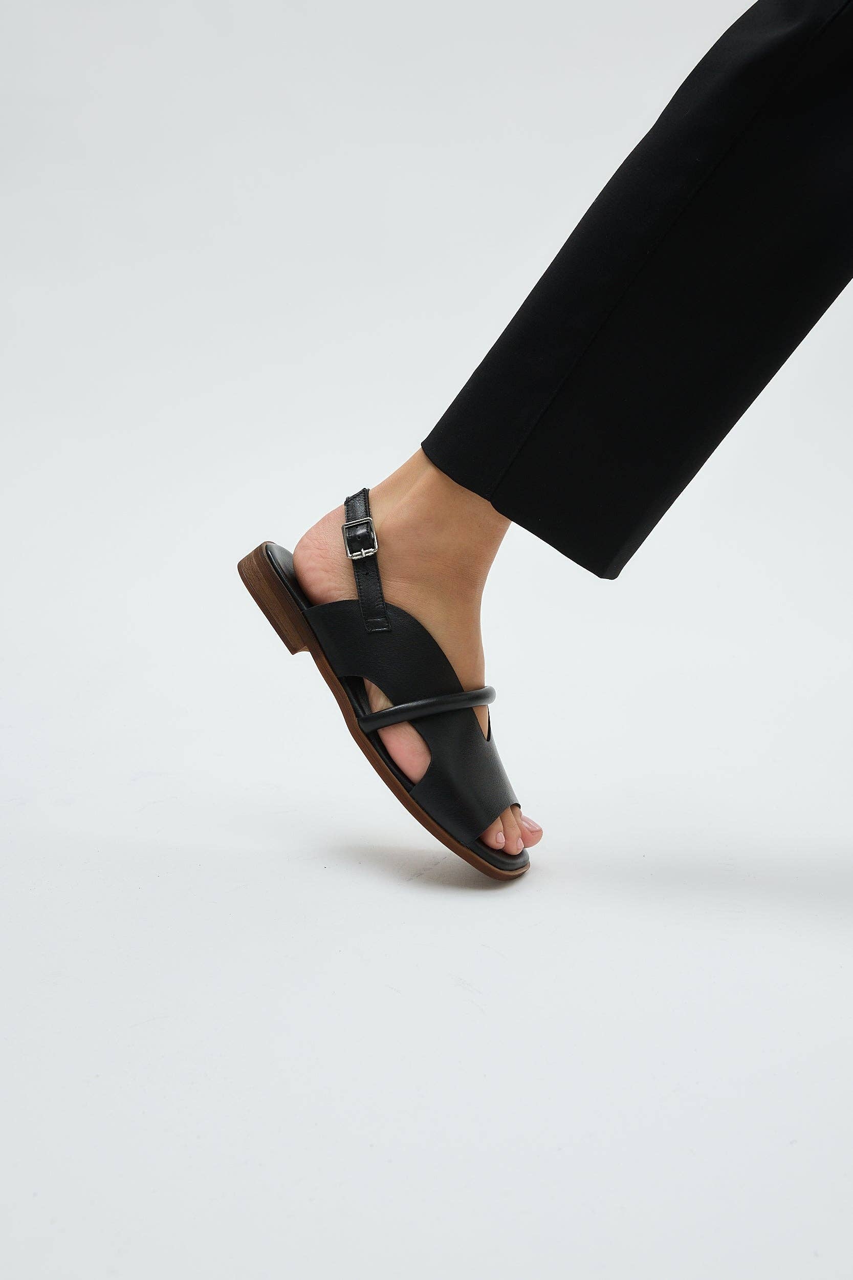Bergen Black Leathers Sandals