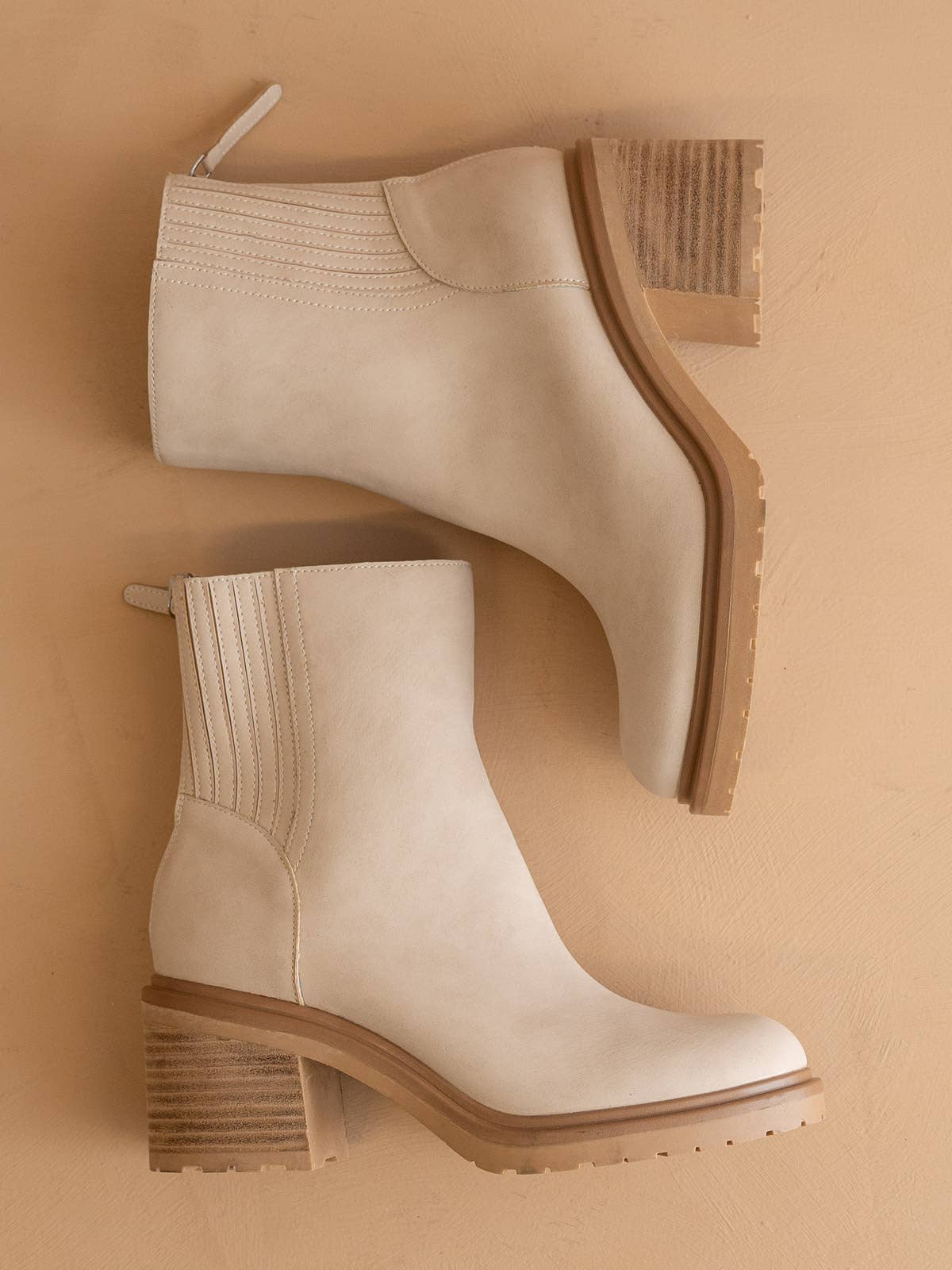 The Megan | Light Grey Lug Chelsea Bootie