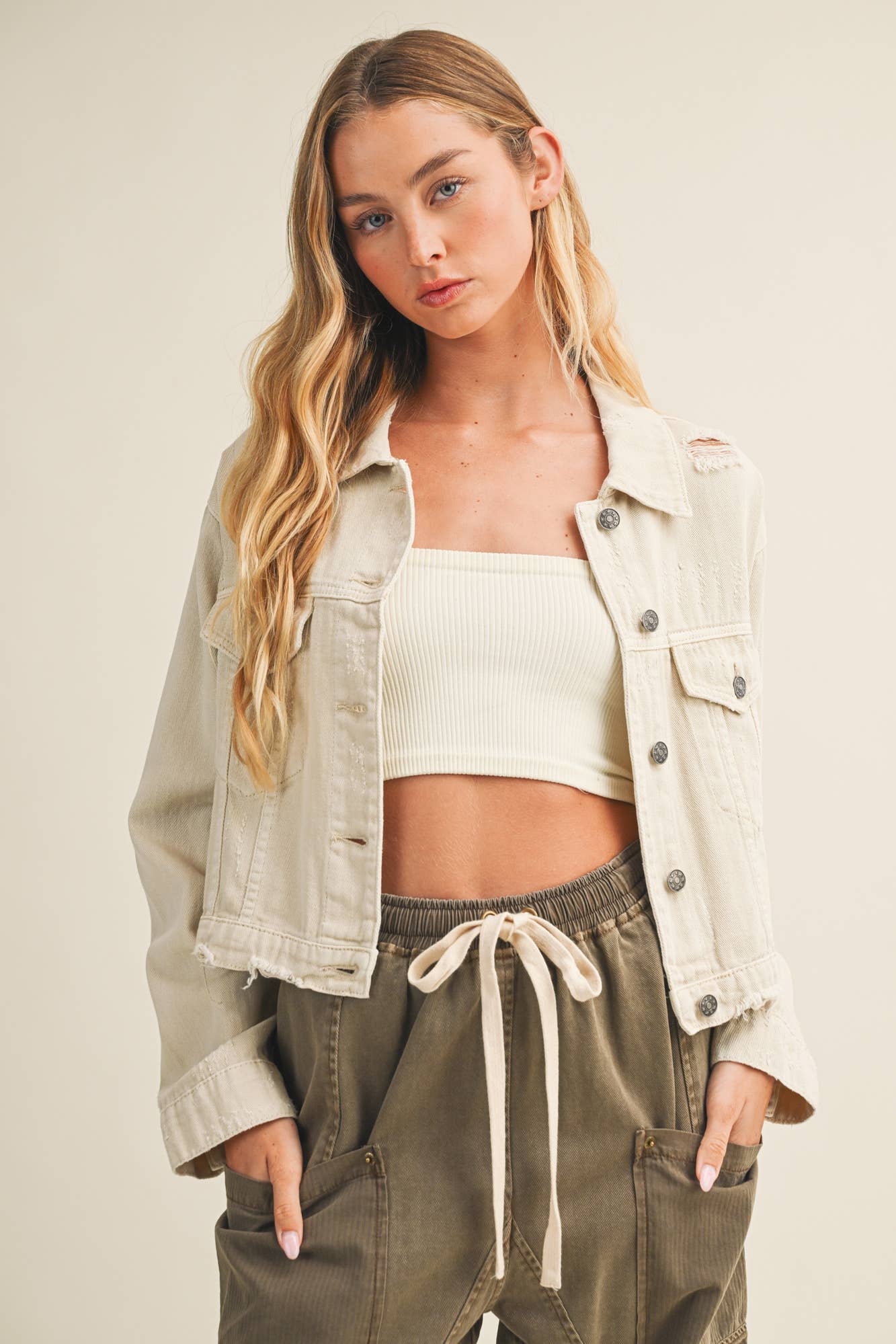 LIGHTWEIGHT DISTRESSED DENIM JACKET - BONE