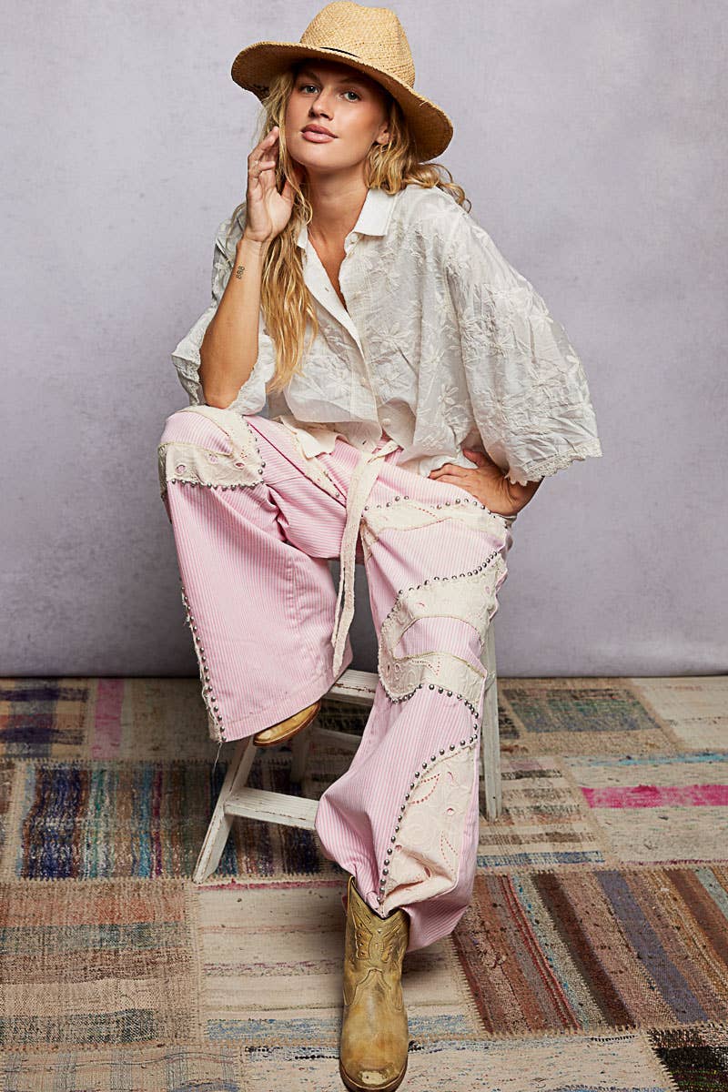 Scalloped Edges Embroidered Floral Half Sleeve Shirt