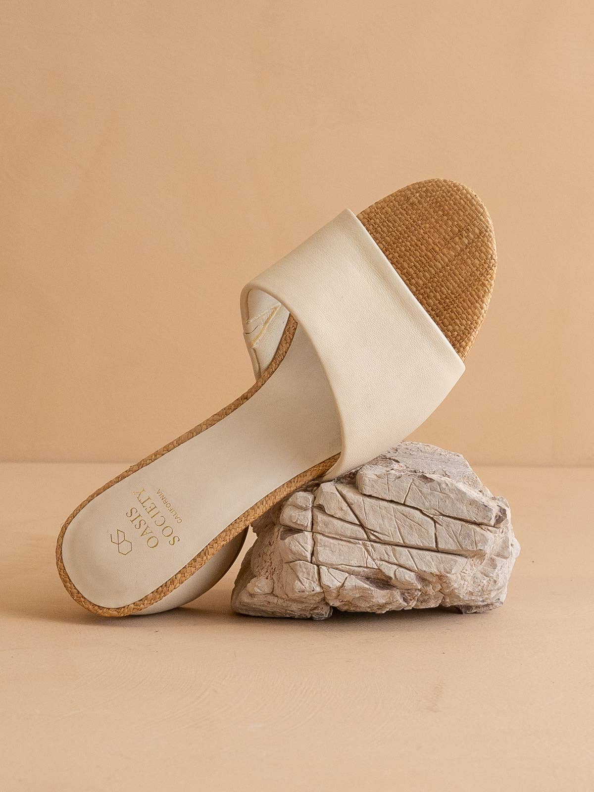The Paloma Beige | Low Heeled Sandal