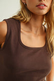 SQUARE NECK SLEEVELESS TOP