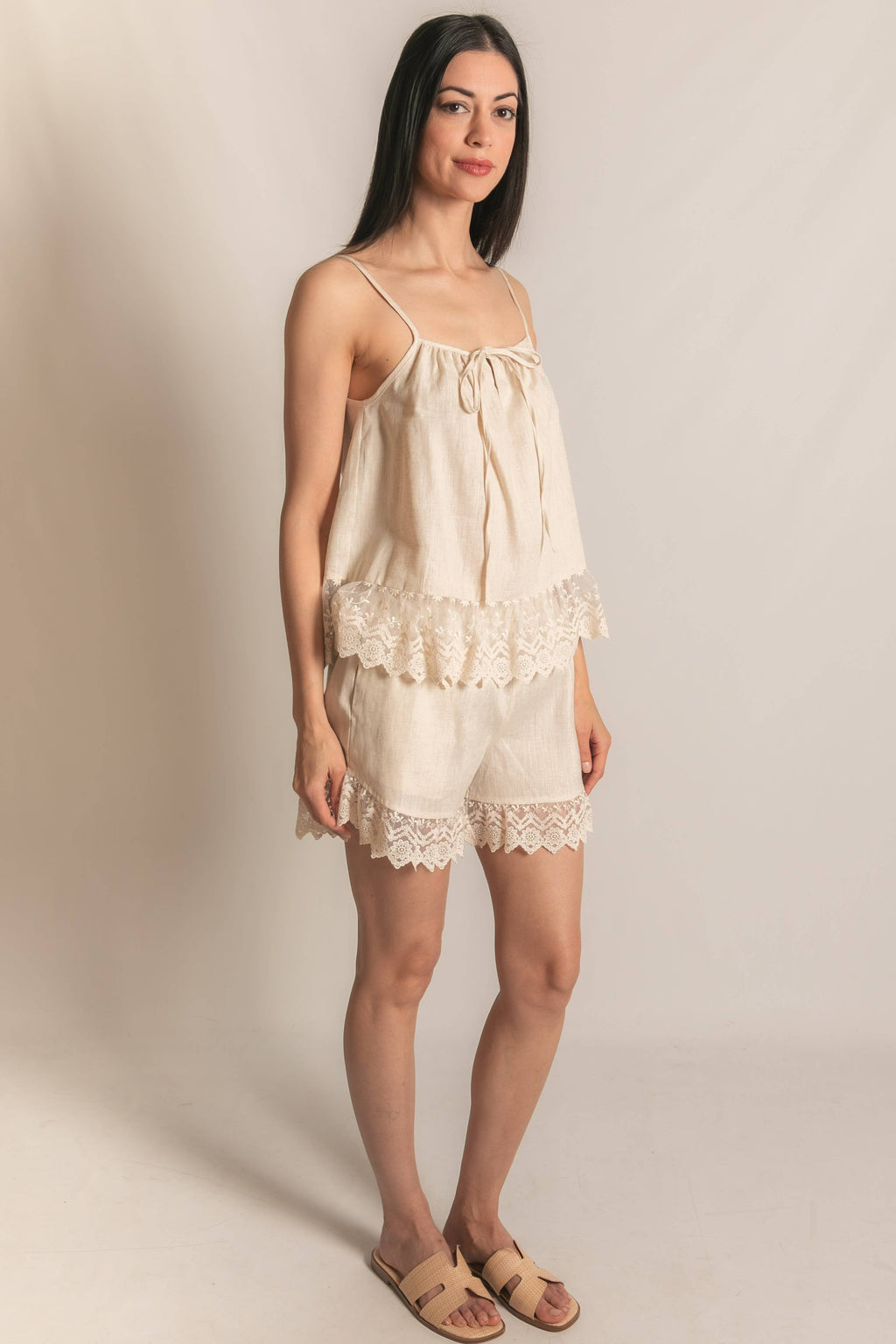 P.CILL Linen Shorts with Lace Contrast
