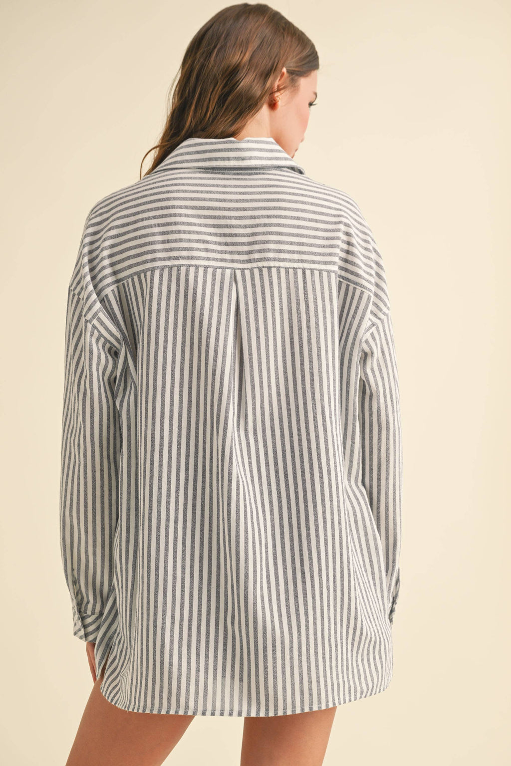 STRIPED PATTERN BUTTON DOWN SHIRTS