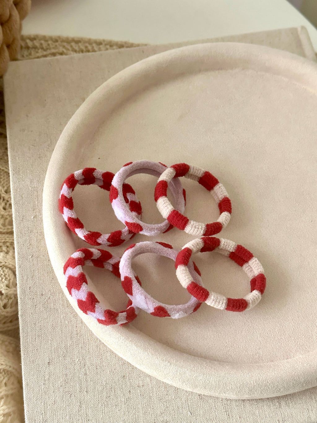 Valentine's Day Seamless Hair Ties (Set of 6)