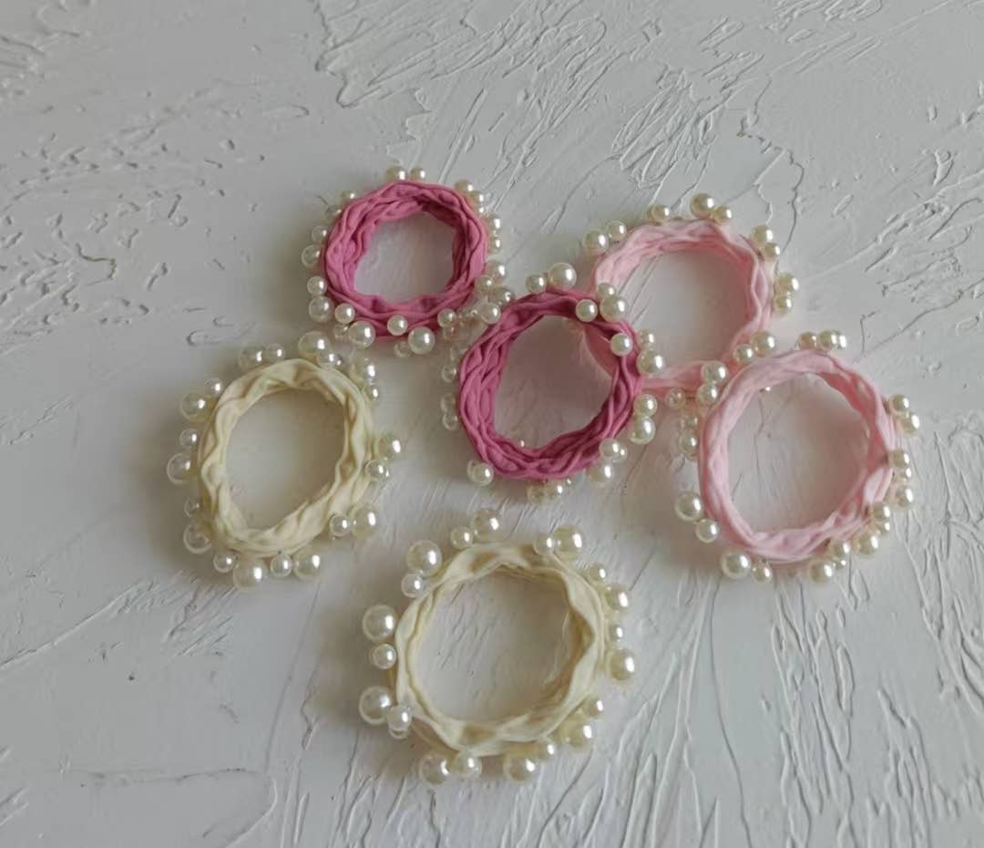 Pink Textured Seamless Pearl Hair Ties (Set of 6)