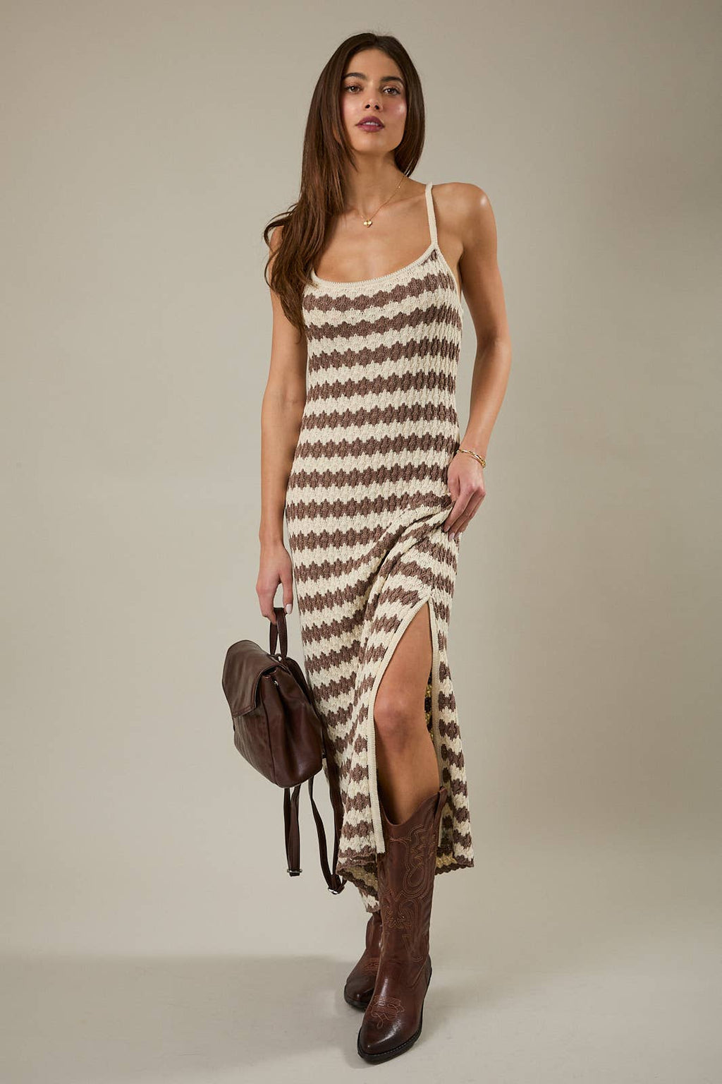SLEEVELESS STRIPE KNIT DRESS
