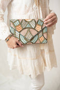 NORA CLUTCH BAG