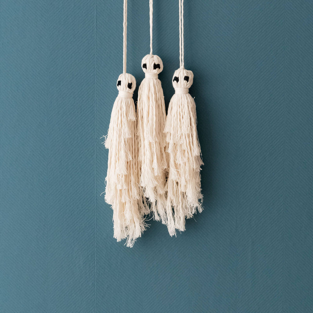 Macrame Ghost