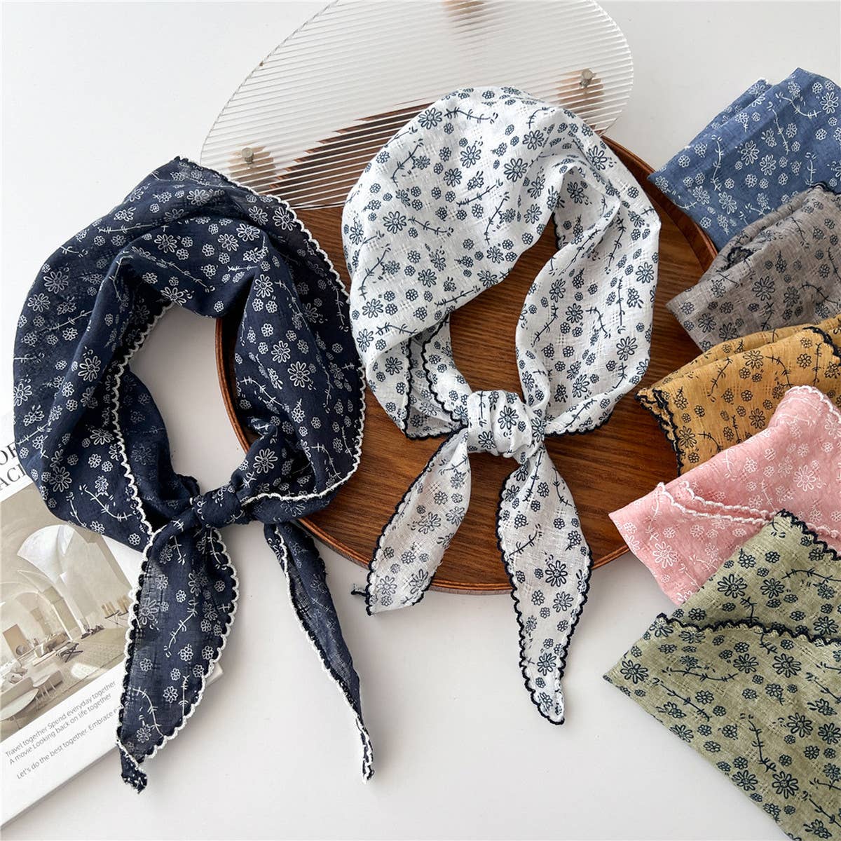 Lace Trim Cotton Linen Floral Triangle Scarf_CWASC0850