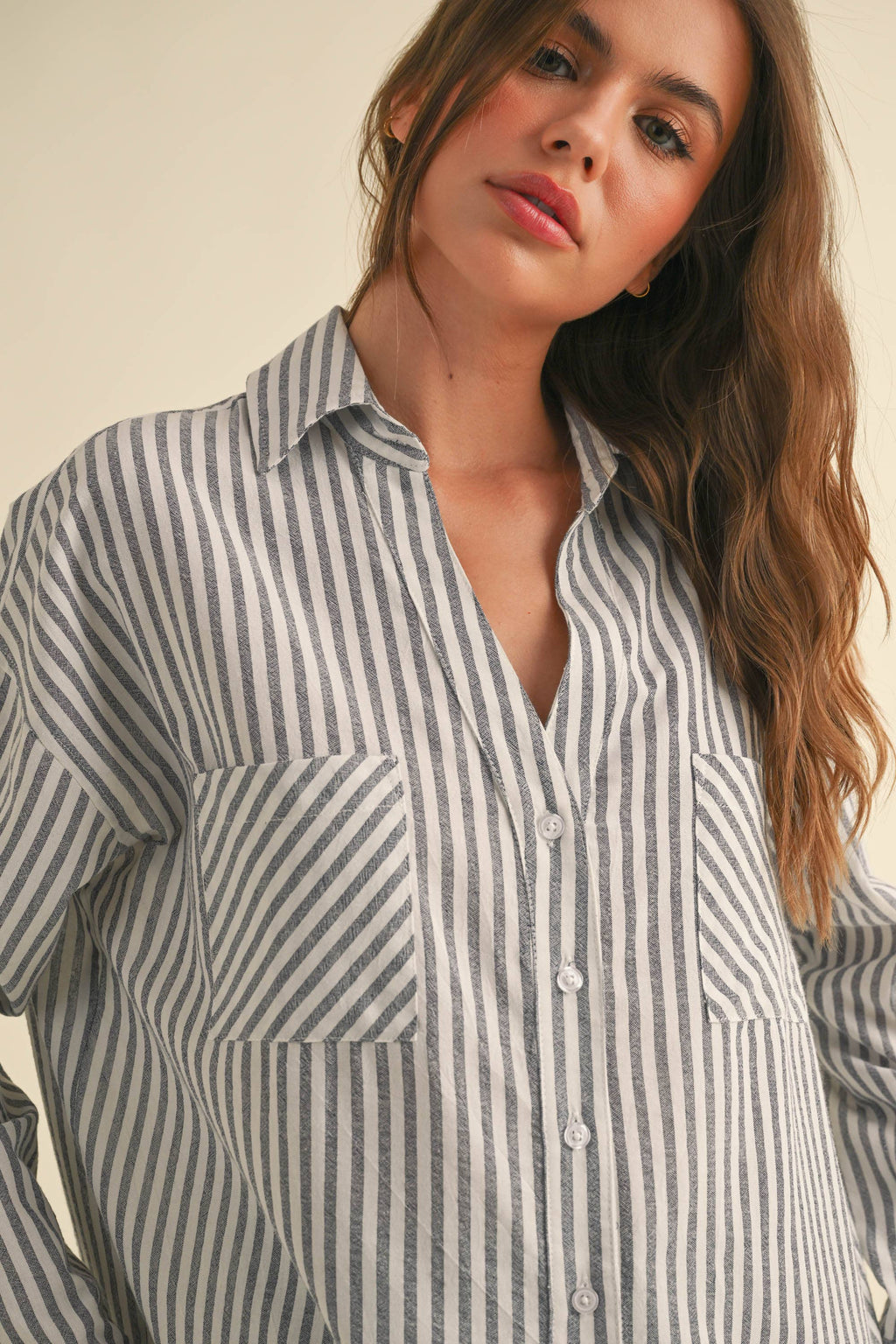 STRIPED PATTERN BUTTON DOWN SHIRTS