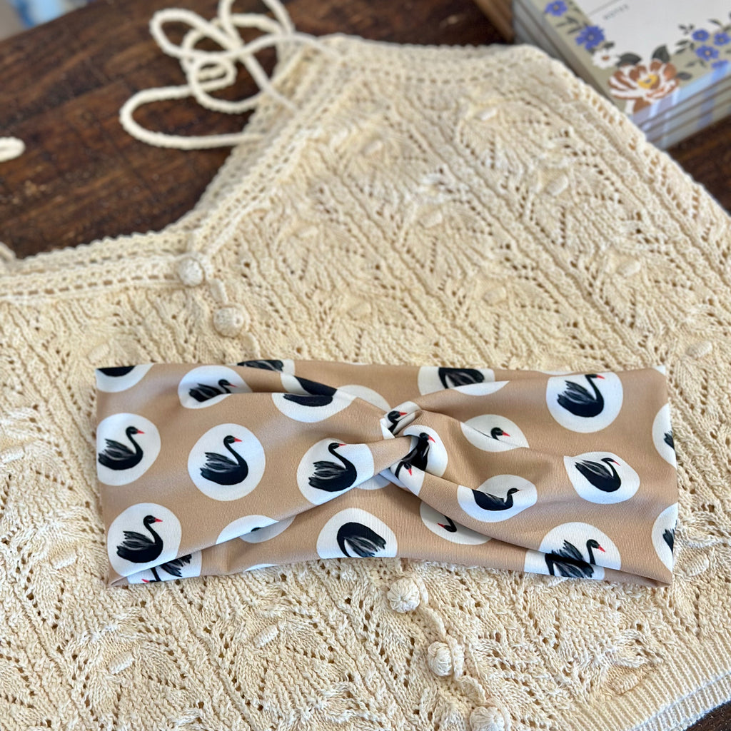 Black Swan Twist Turban