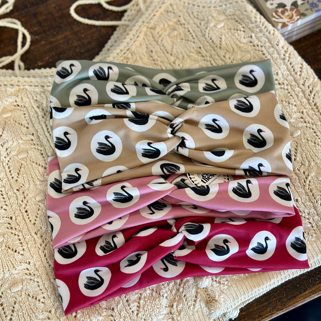 Black Swan Twist Turban