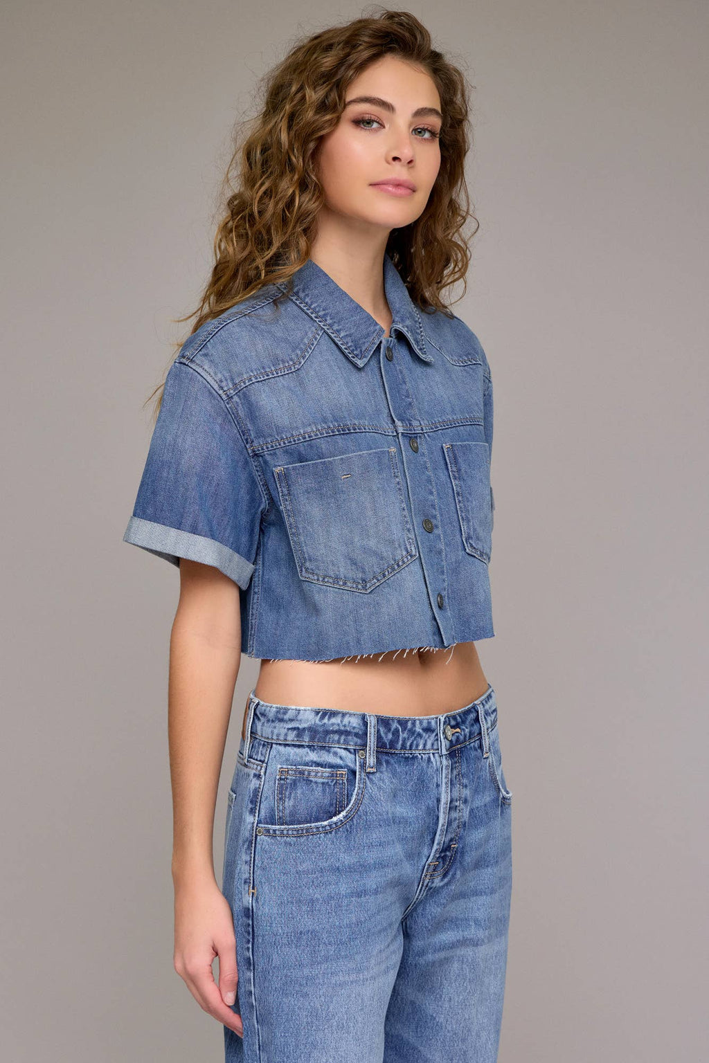 Medium Boxy Super Soft Cropped Shirt