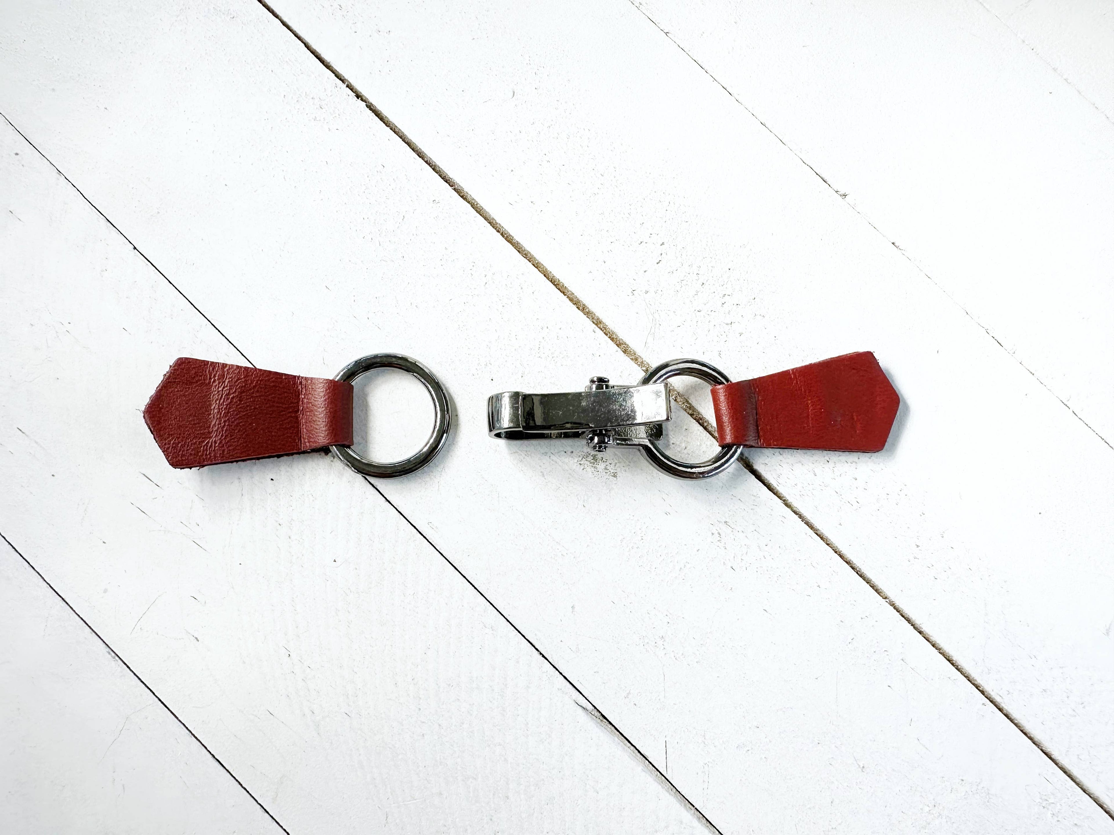 Gunmetal Buckle & Red Leather Cinch Clip for Clothes